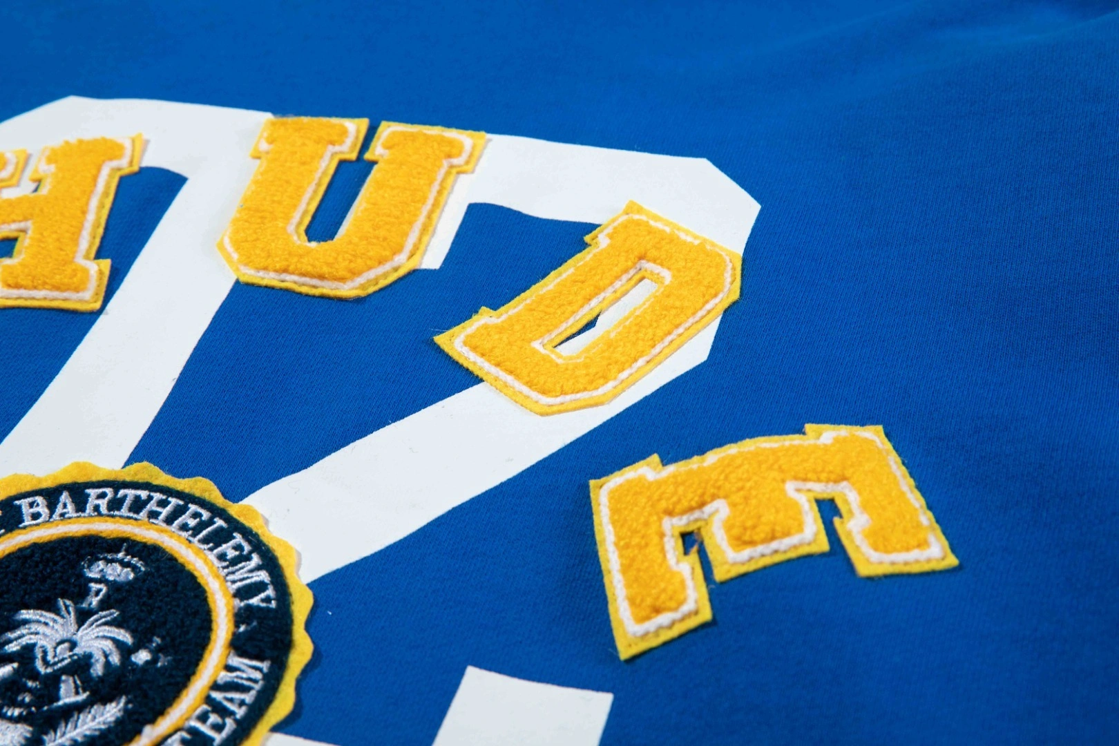 Gemini- RHU45 embroidery item:D-F402K2209