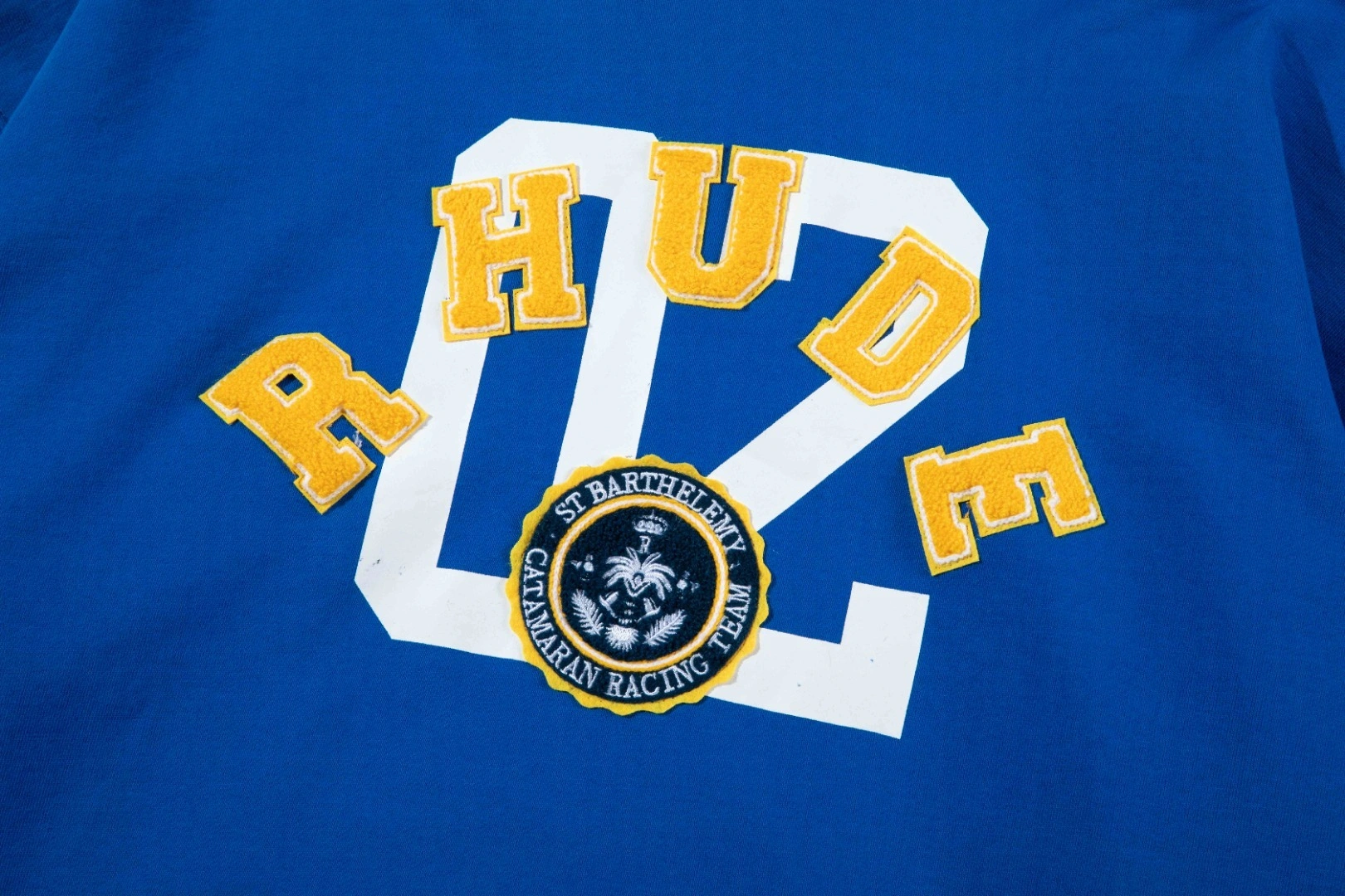 Gemini- RHU45 embroidery item:D-F402K2209
