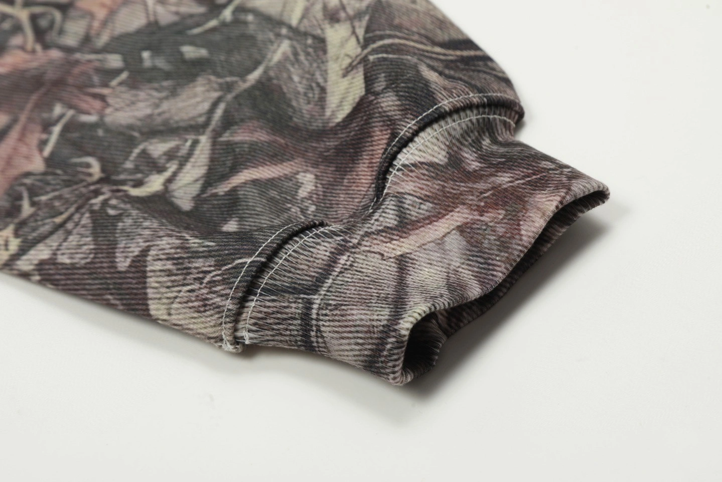 Gemini- S1i9t vintage item:D-F442J3029