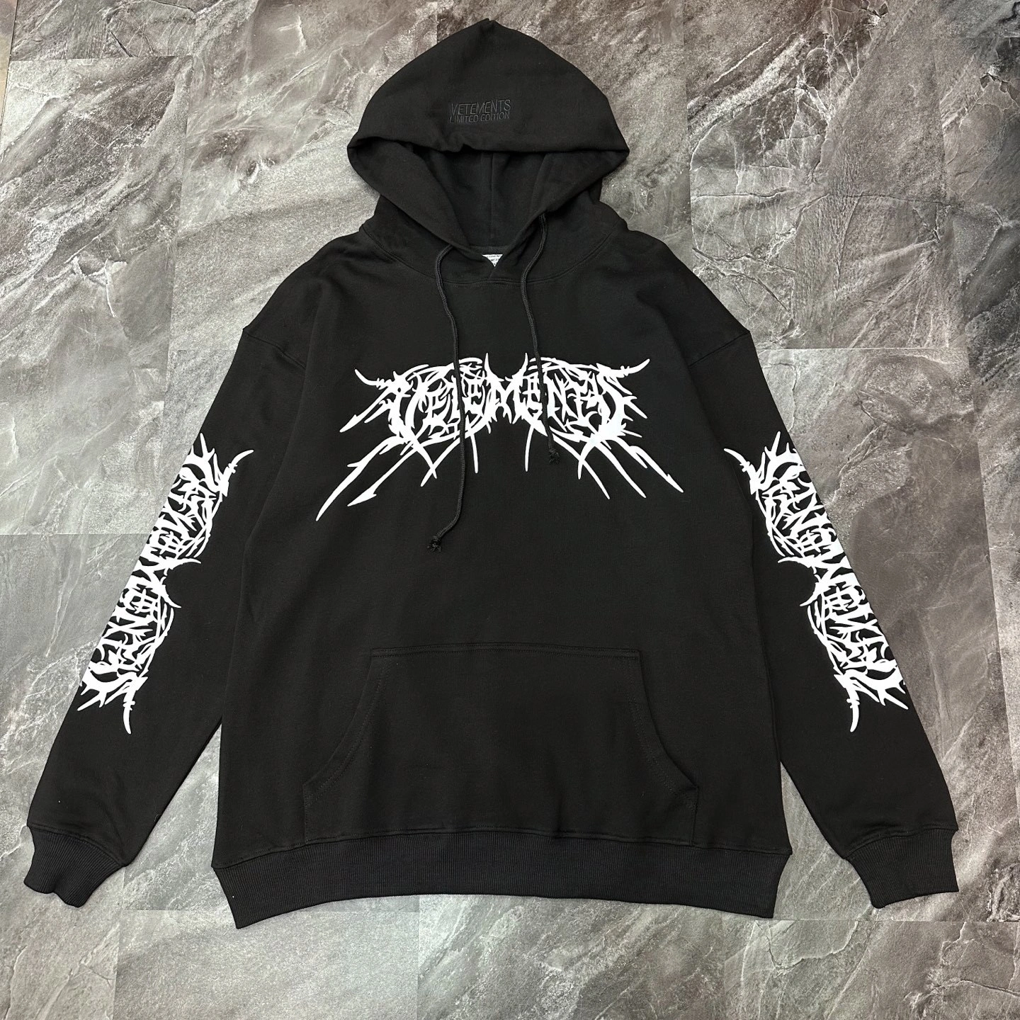 Gemini- V5t5759ts oversize item:E-F000K0110