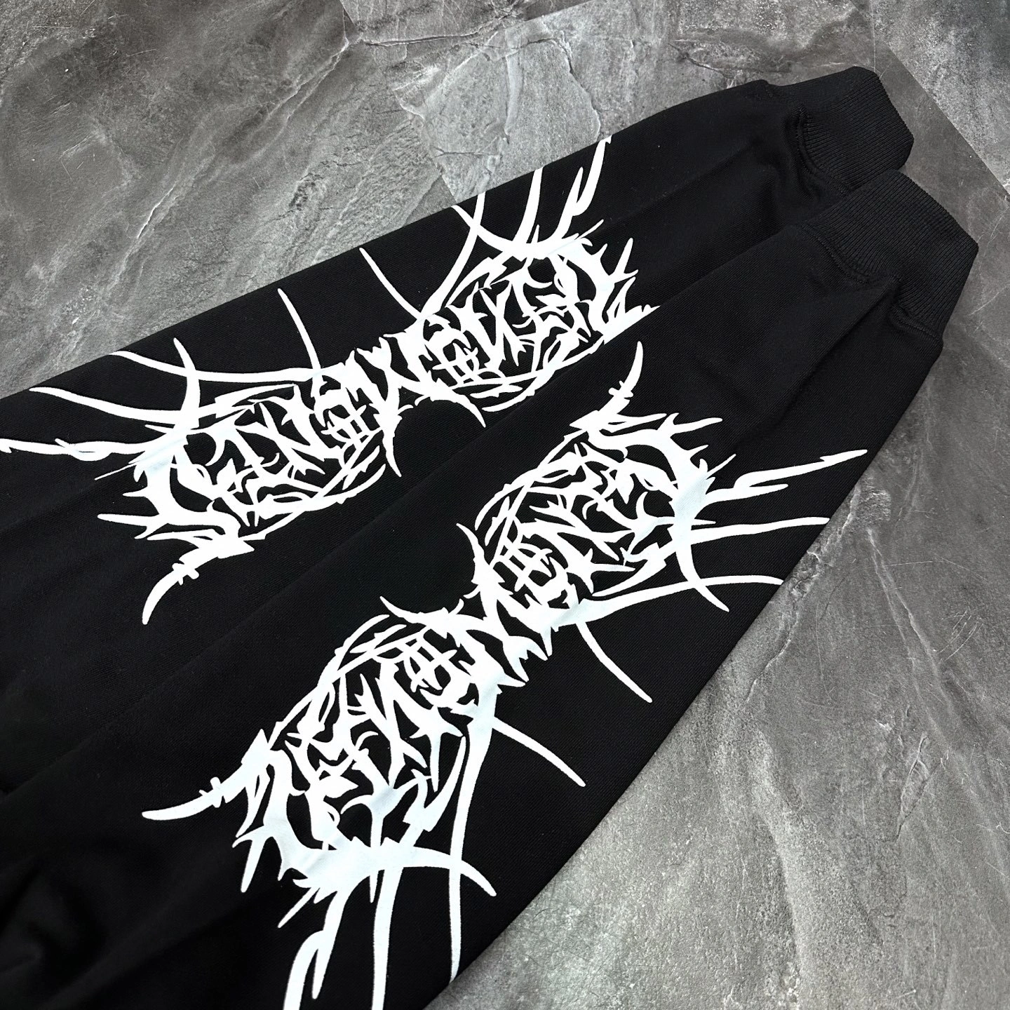 Gemini- V5t5759ts oversize item:E-F000K0110
