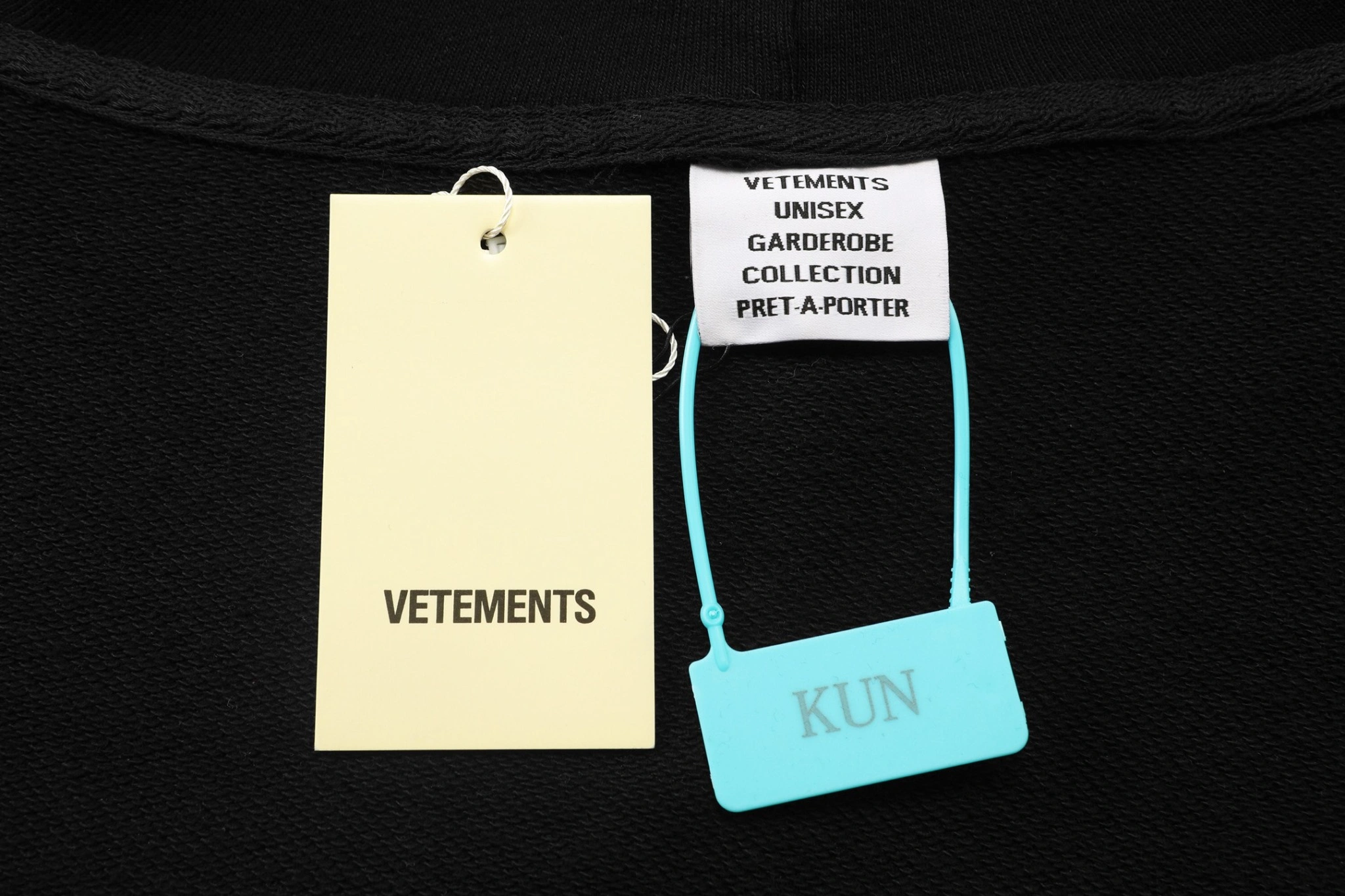 Gemini- V5t5759ts oversize item:E-F000K0111