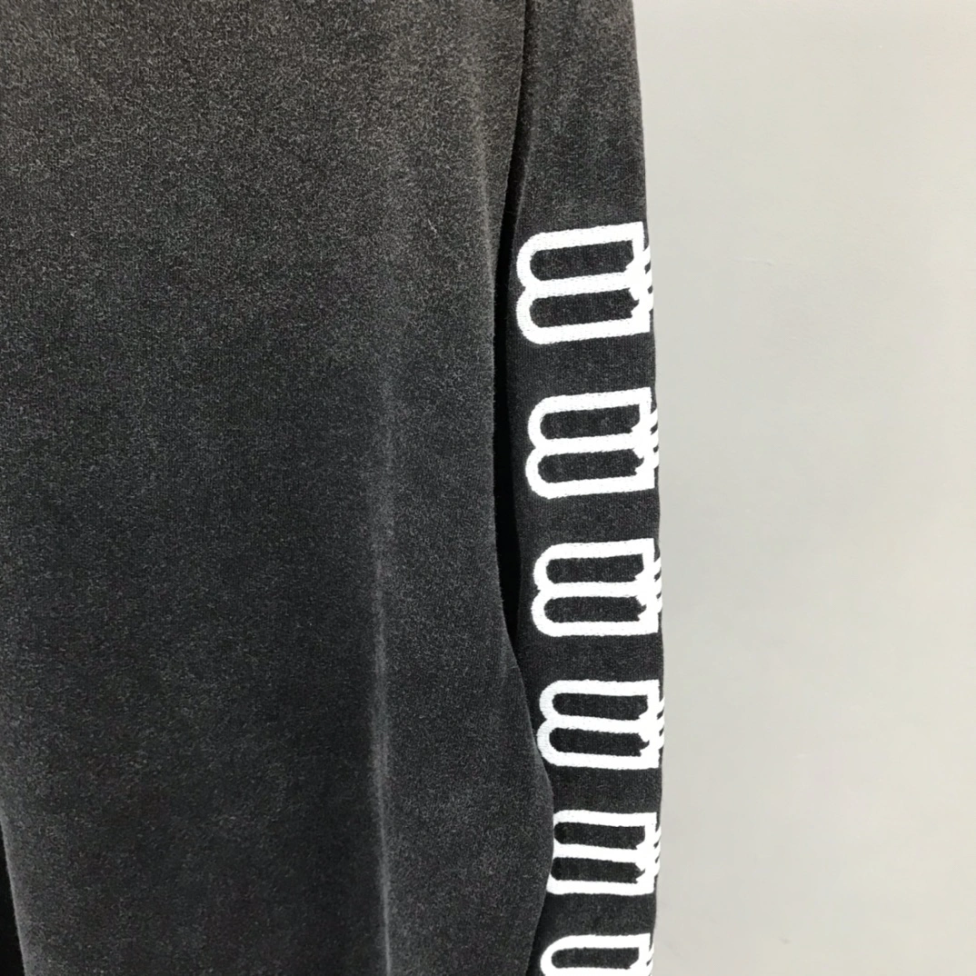 Gemini- embroidery item:C-F233I1002