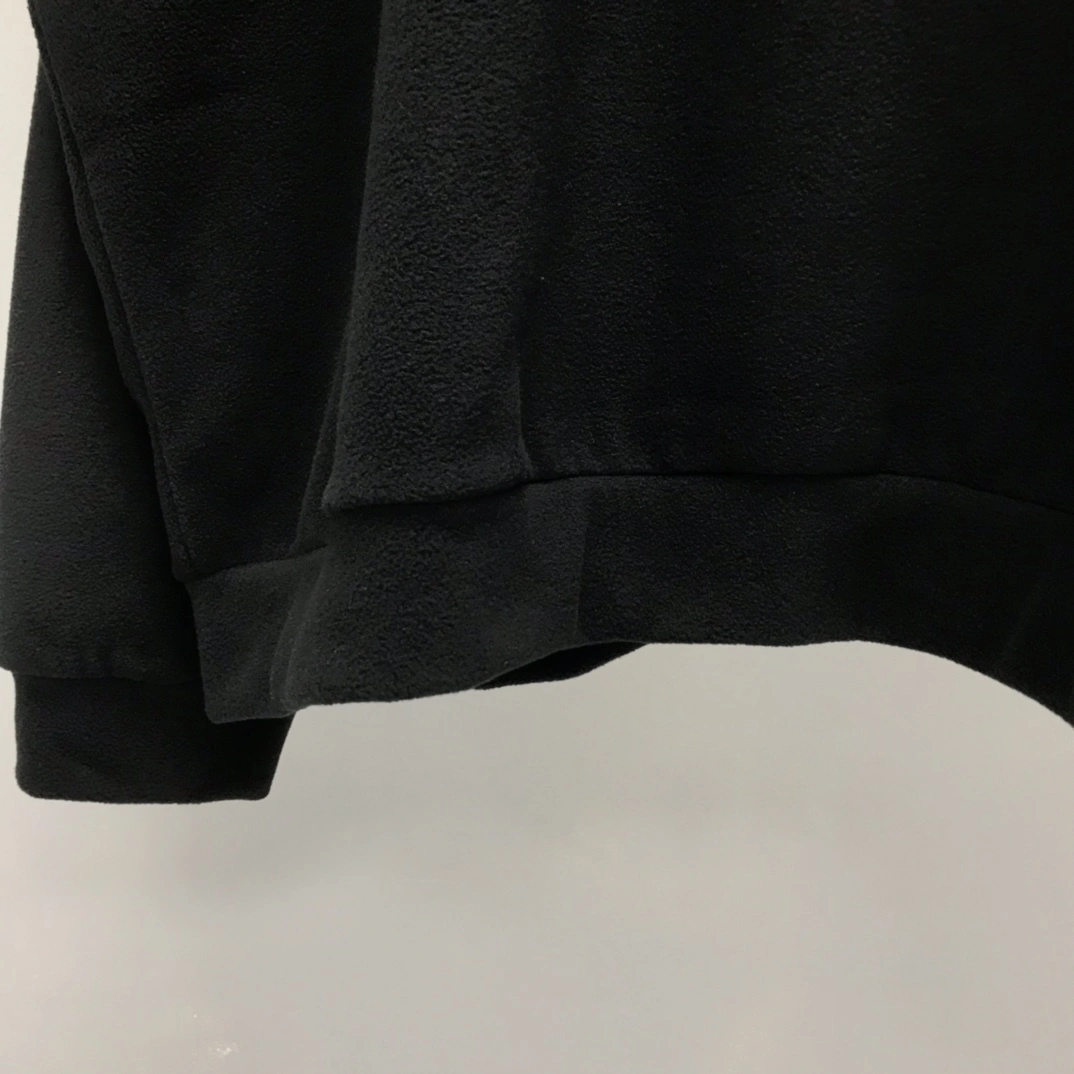 Gemini- embroidery logo oversized 2Colour item:C-F233K0233-2