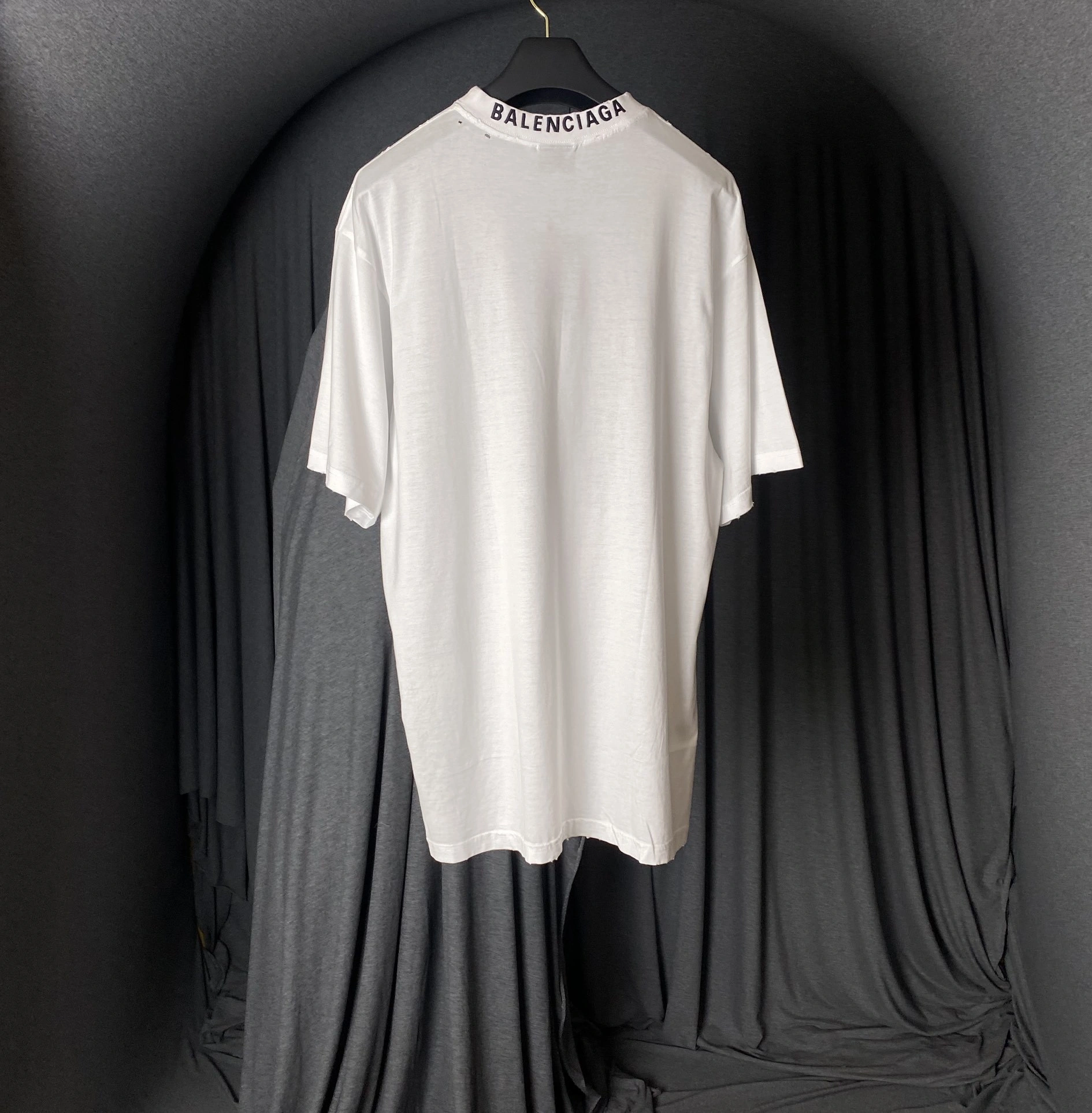 Gemini- embroidery oversized 2Colour item:C-F071H0312-2