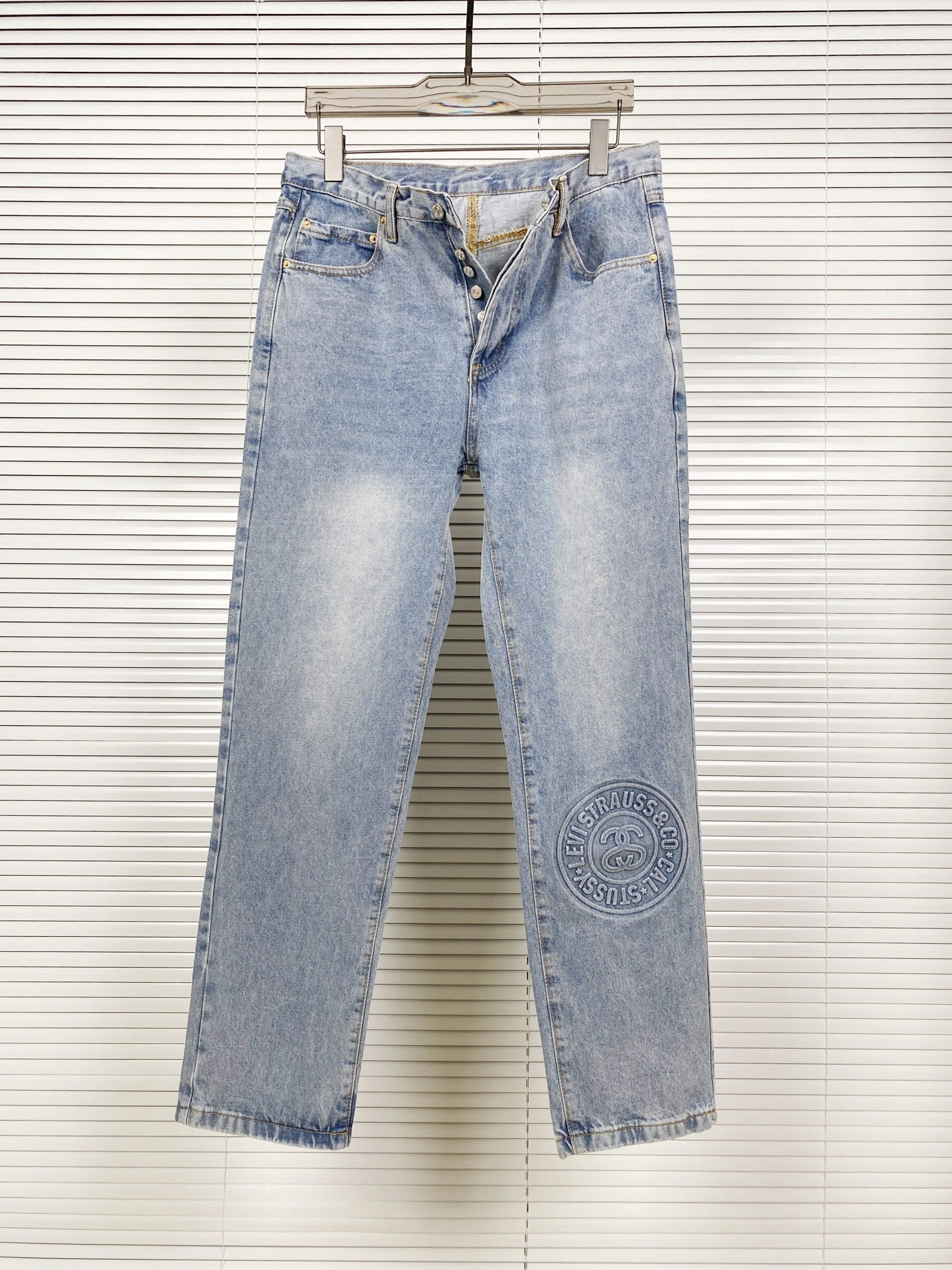 &&Gemini- item:C-F322J1805