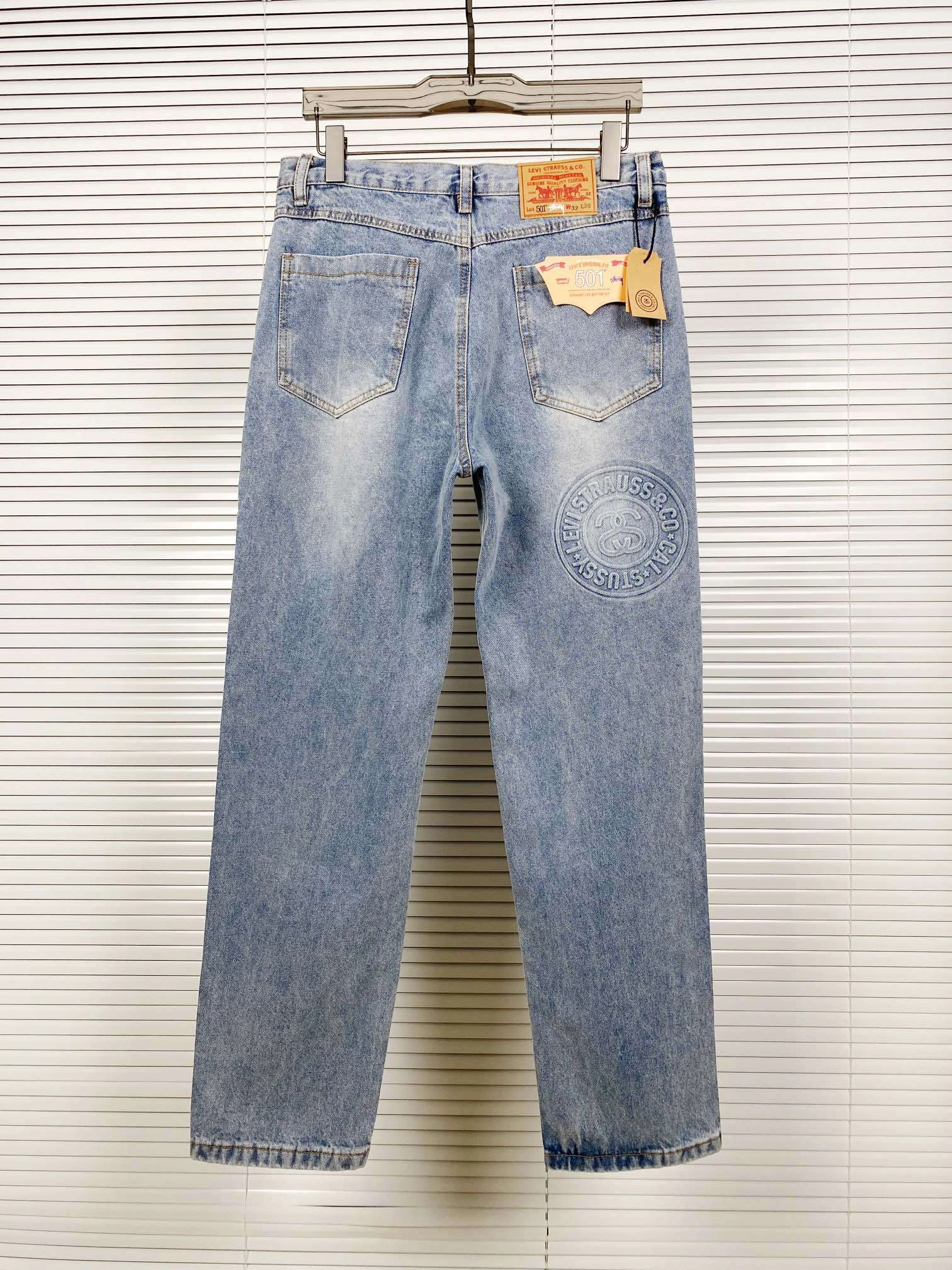 &&Gemini- item:C-F322J1805