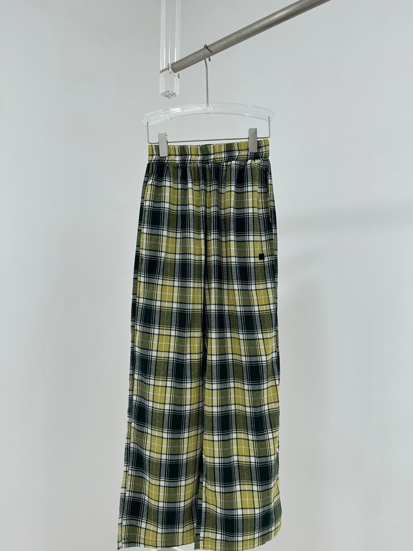 Gemini- item:C-F390J0142