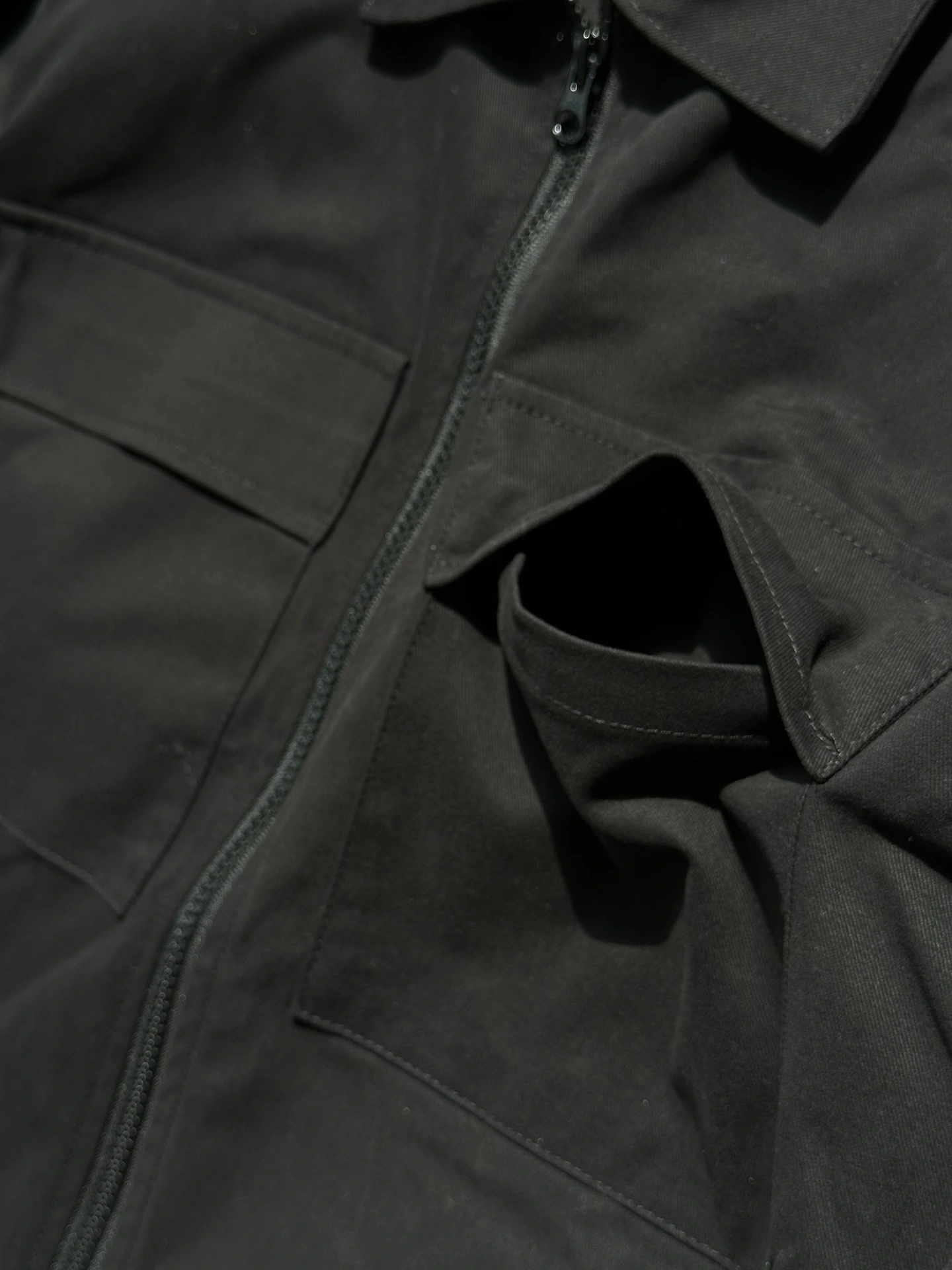 &Gemini- item:D-F000D0148