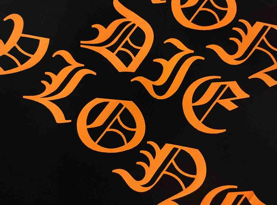 Gemini- logo item:C-F125G2429