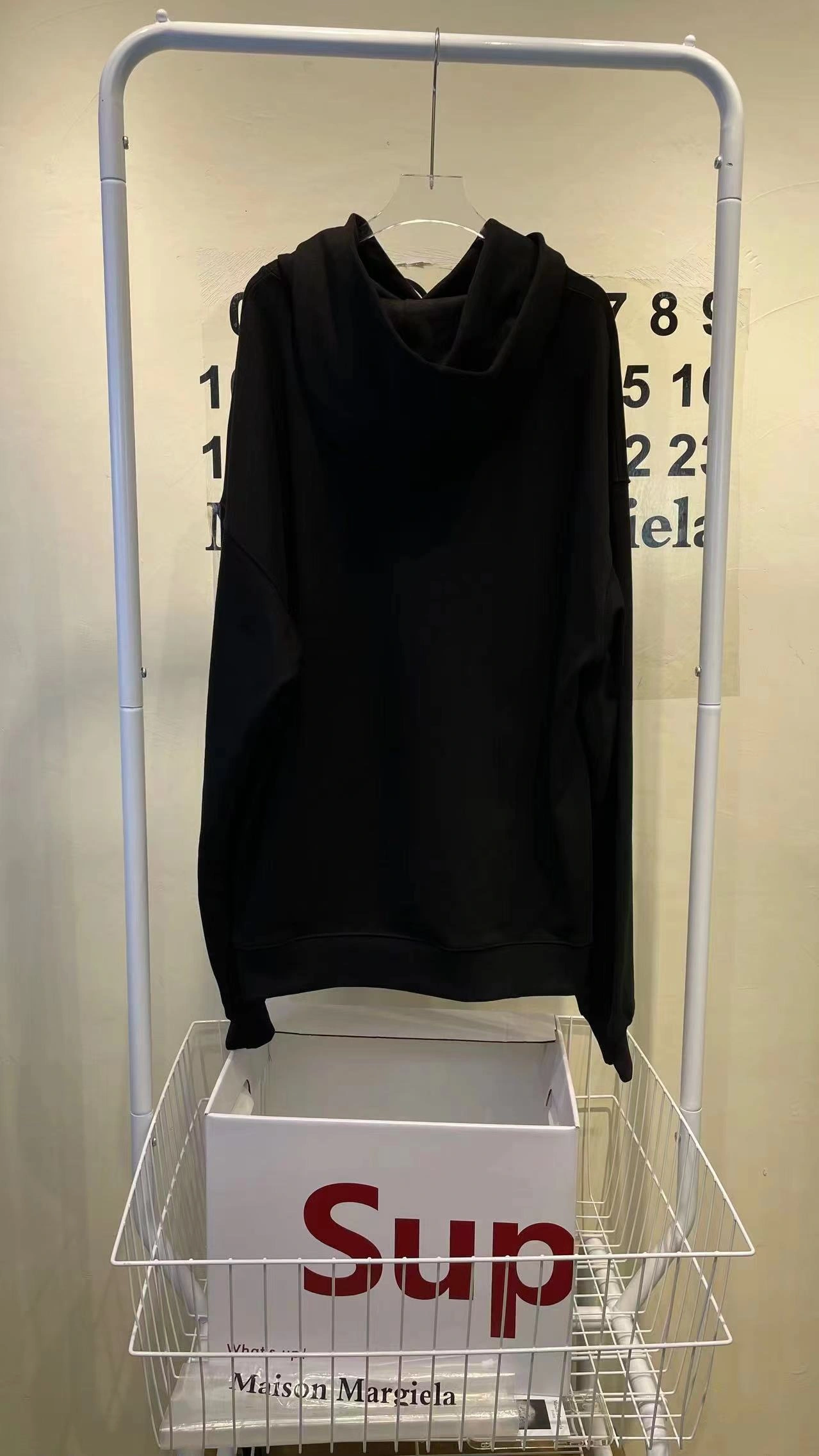 Gemini- logo oversized 2Colour item:C-F125H1805-2