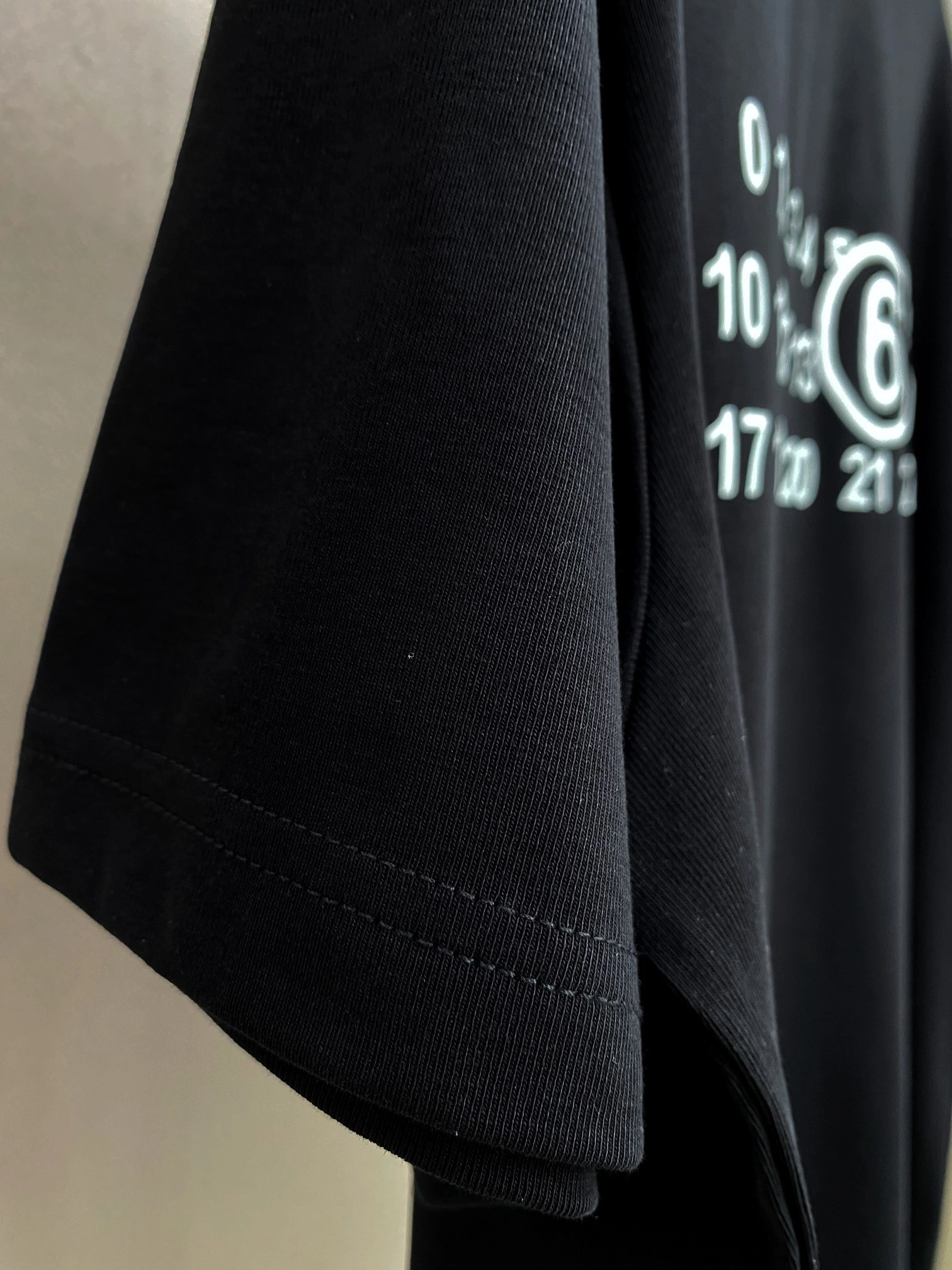 &Gemini- oversized 2Colour item:C-F00D2412-2