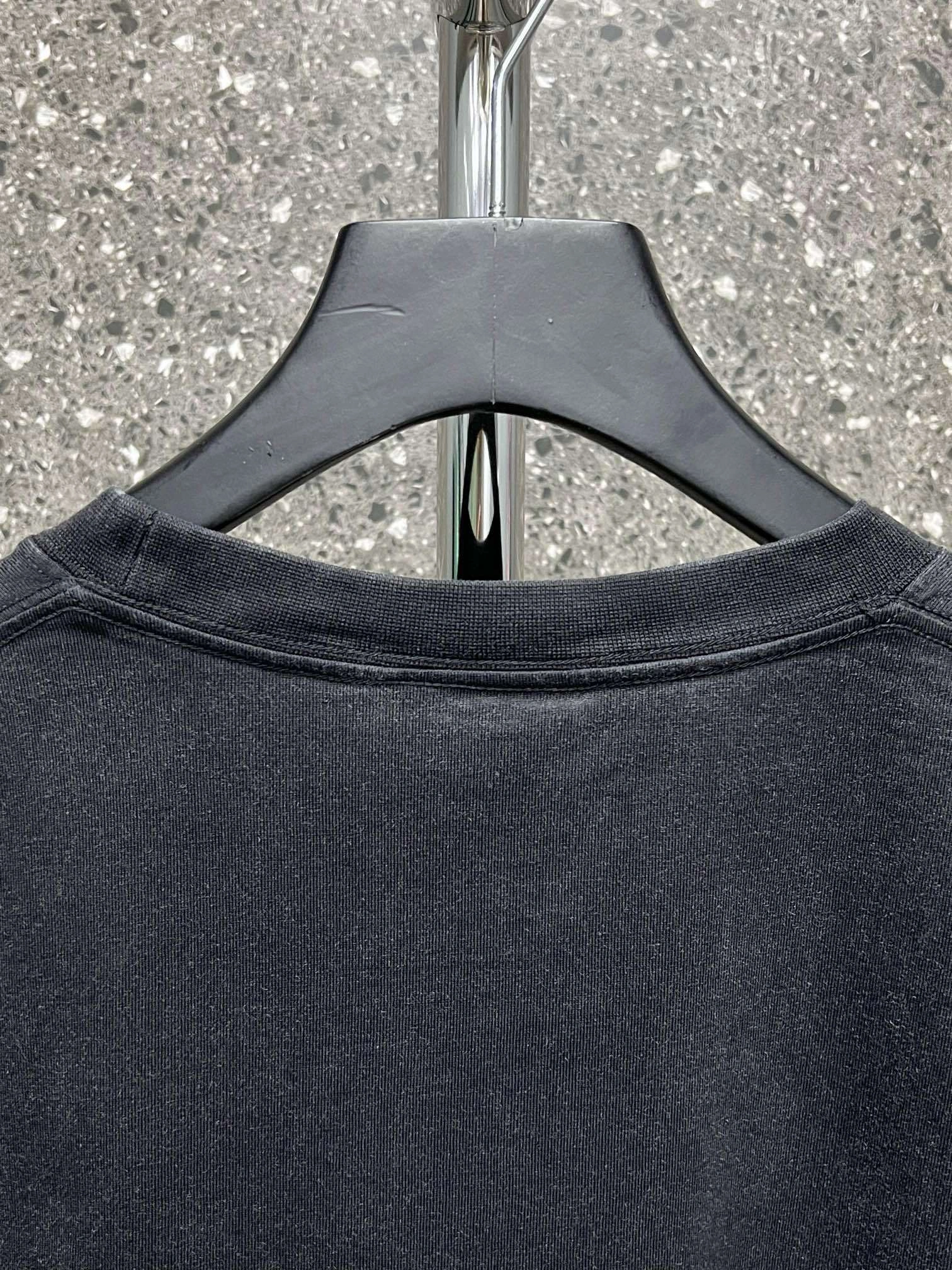 Gemini- oversized item:C-F00D2406