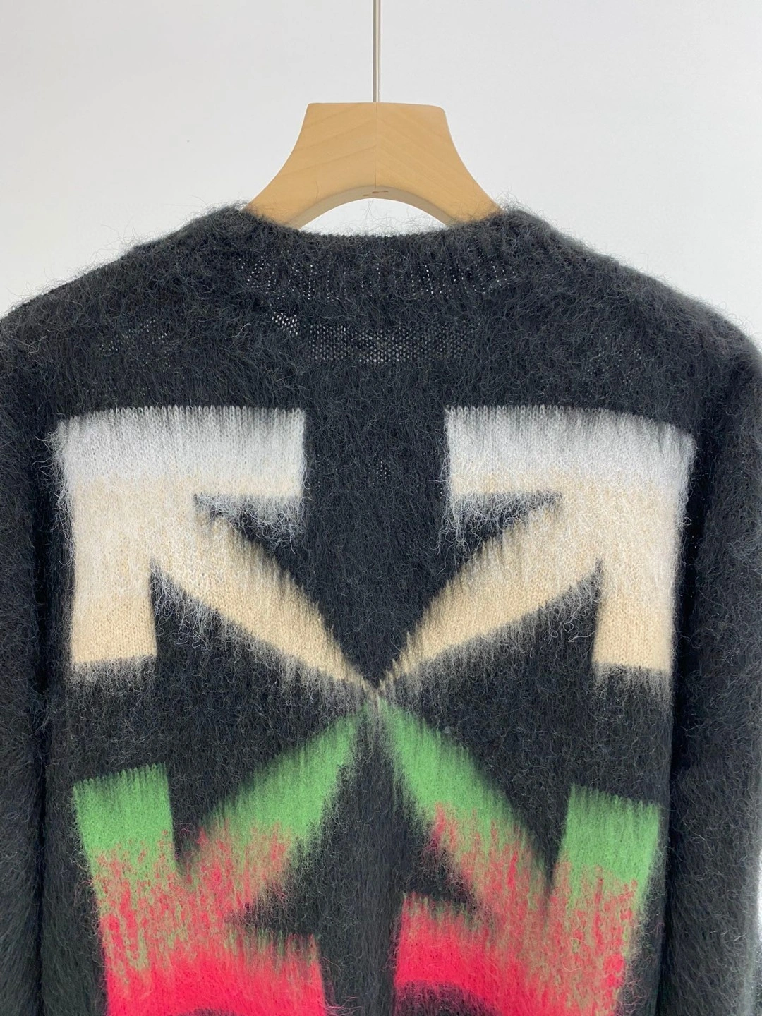Gemini- oversized item:C-F390K0303