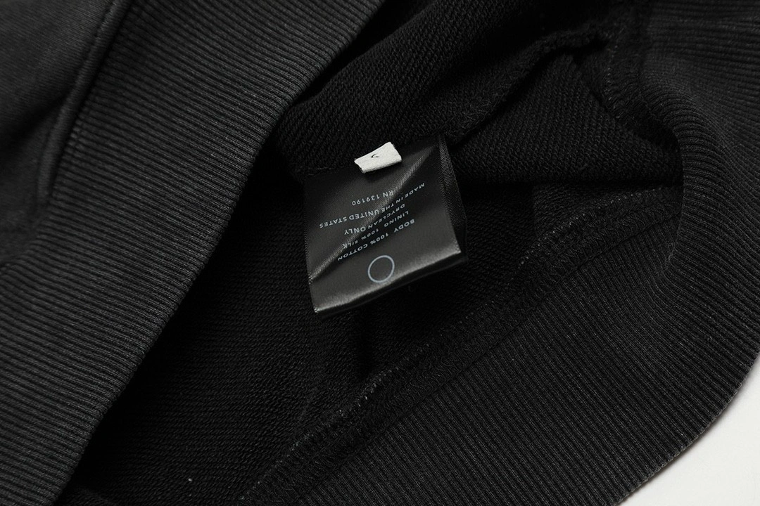 Gemini- oversized item:D-F000D0147