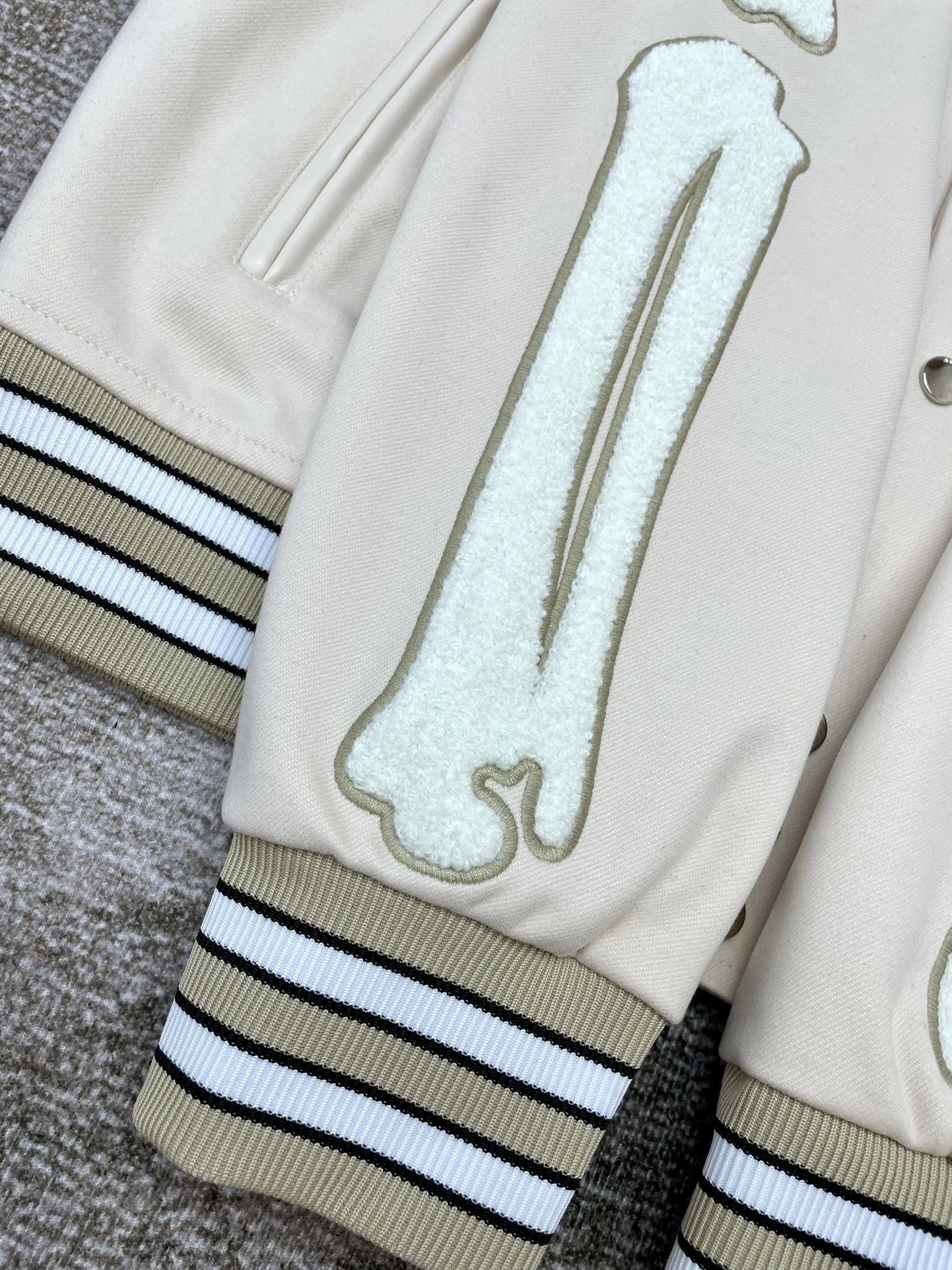 Gemini- wool item:C-F567I1824