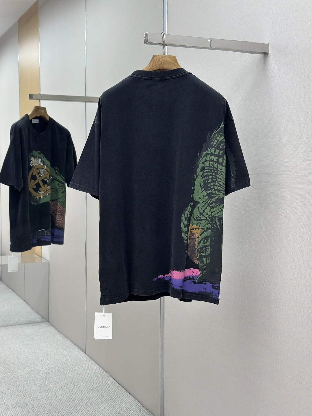 Gemini-Off Whit5 2Cotton oversize item:E-F155I2599T