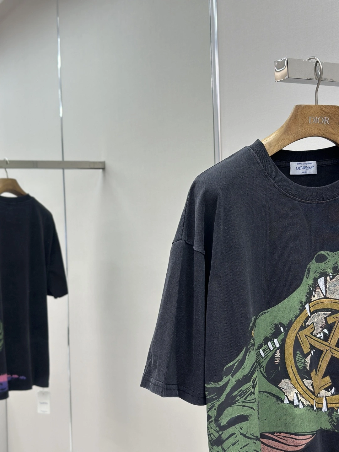 Gemini-Off Whit5 2Cotton oversize item:E-F155I2599T