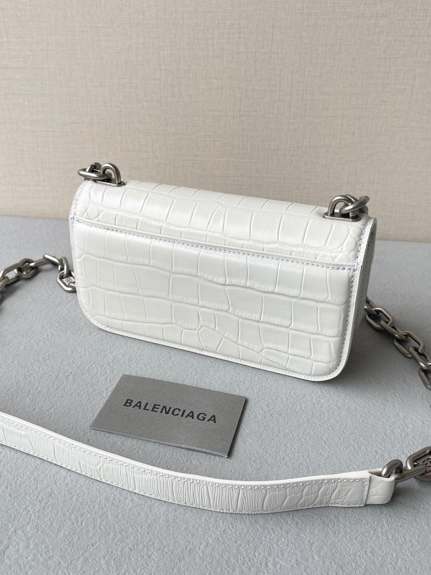 Gossip bag cowhide item:B-B563A2305