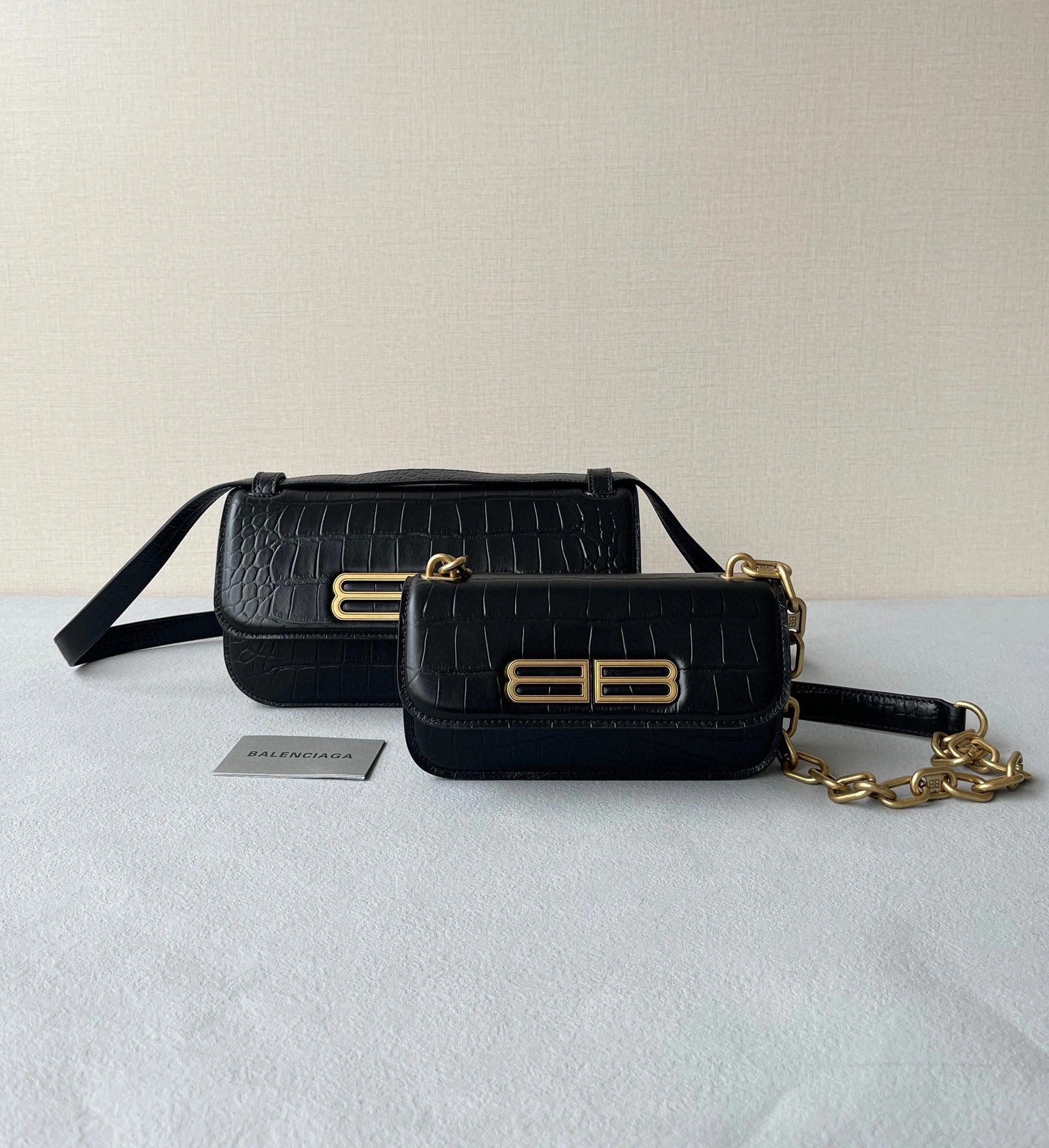 Gossip bag cowhide item:B-B563A2306