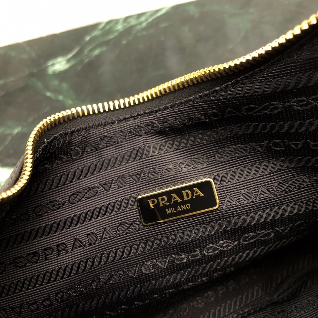 Custombag--1BH204_NZV_F0632_V_V2M 1BH204-NZV-F0632-V-V2M high quality version item：C-B806D2115