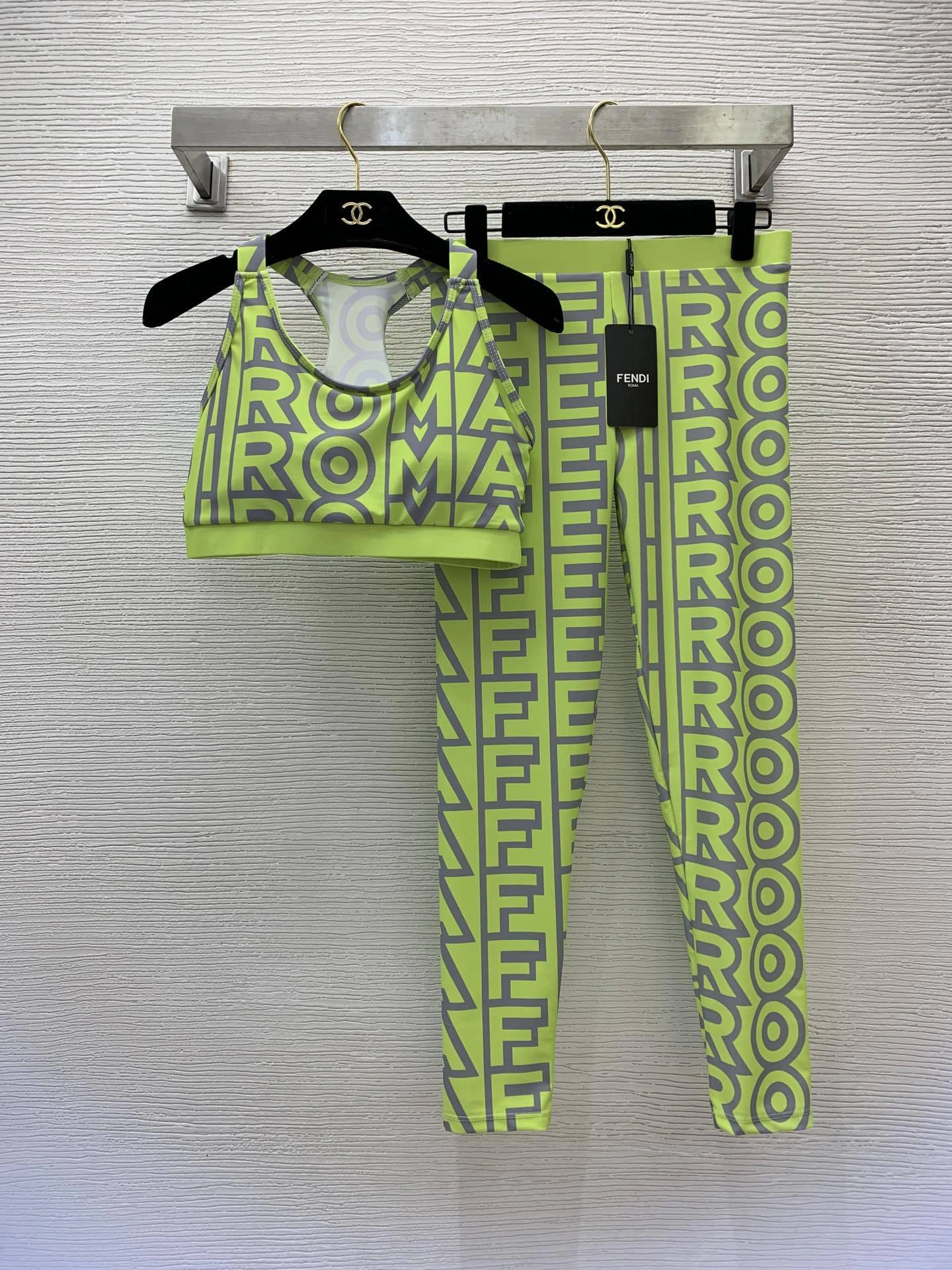 HD--- 2colour F594i item: D-F044D1340-2