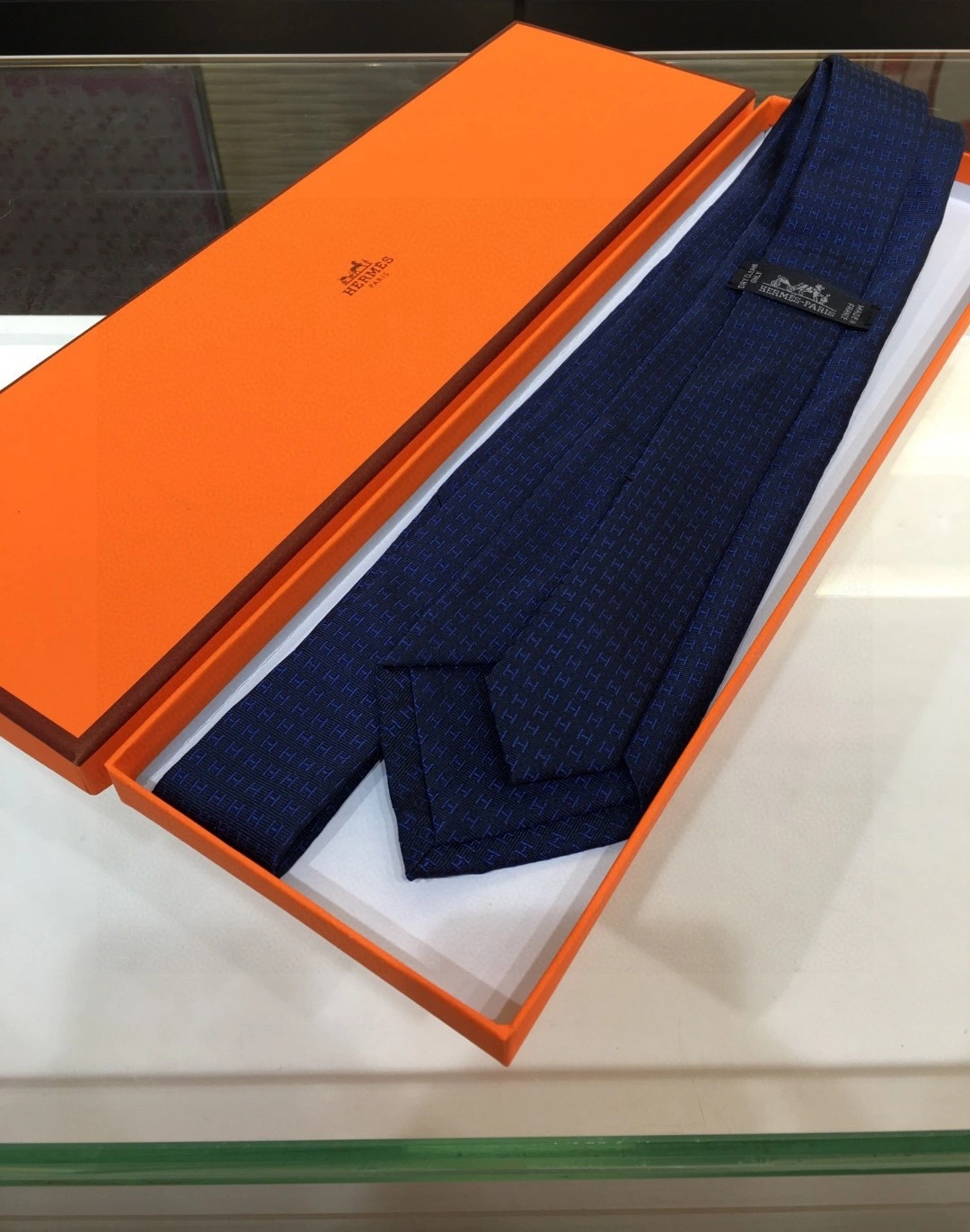 HD-- 100% top twill silk item:C-S132C2445Y