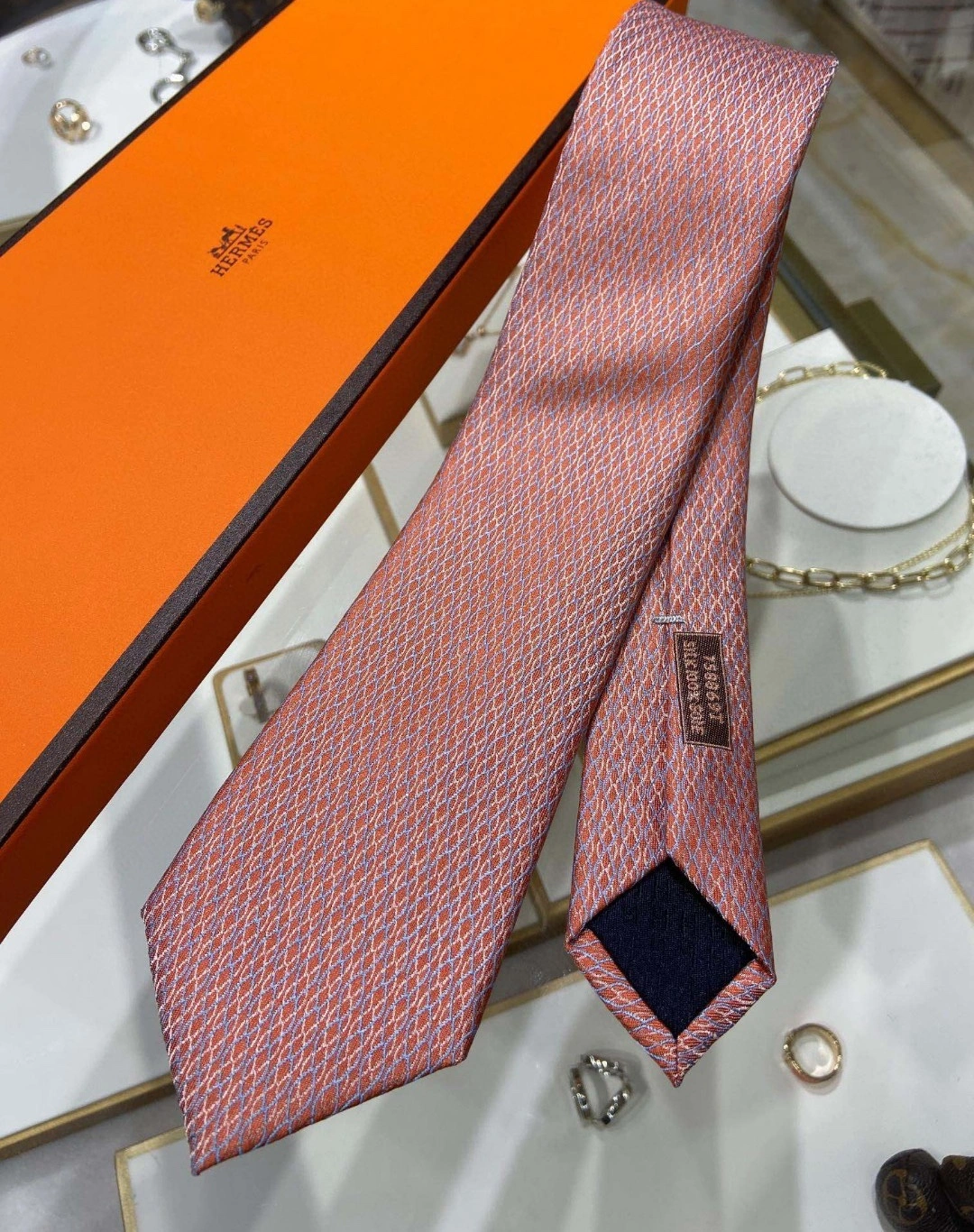 HD-- 100% top twill silk item:C-S132C2458Y