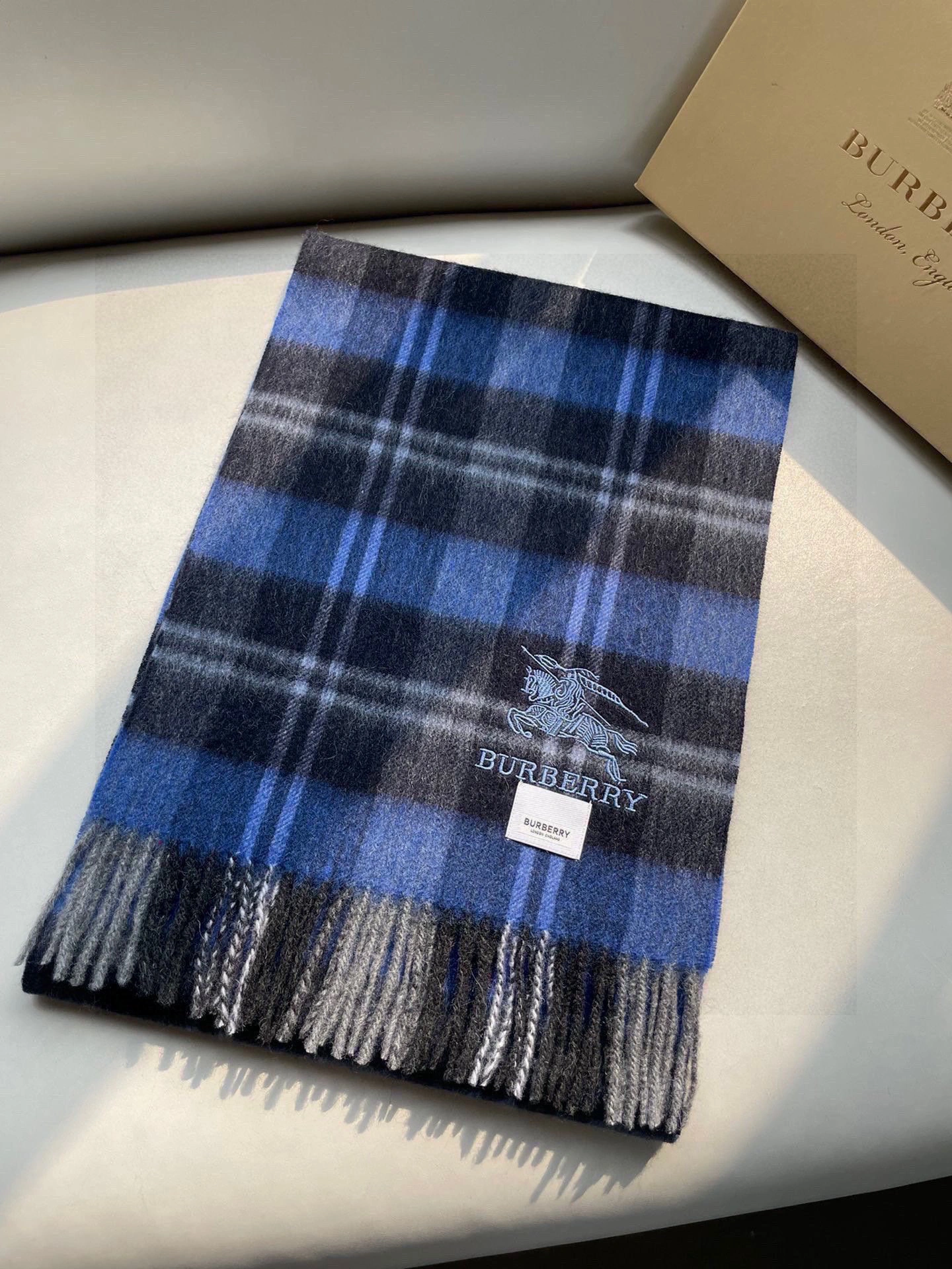 HD-- 2ur25rry bulingbuling wool 2Colour item:E-S132K2807-2H