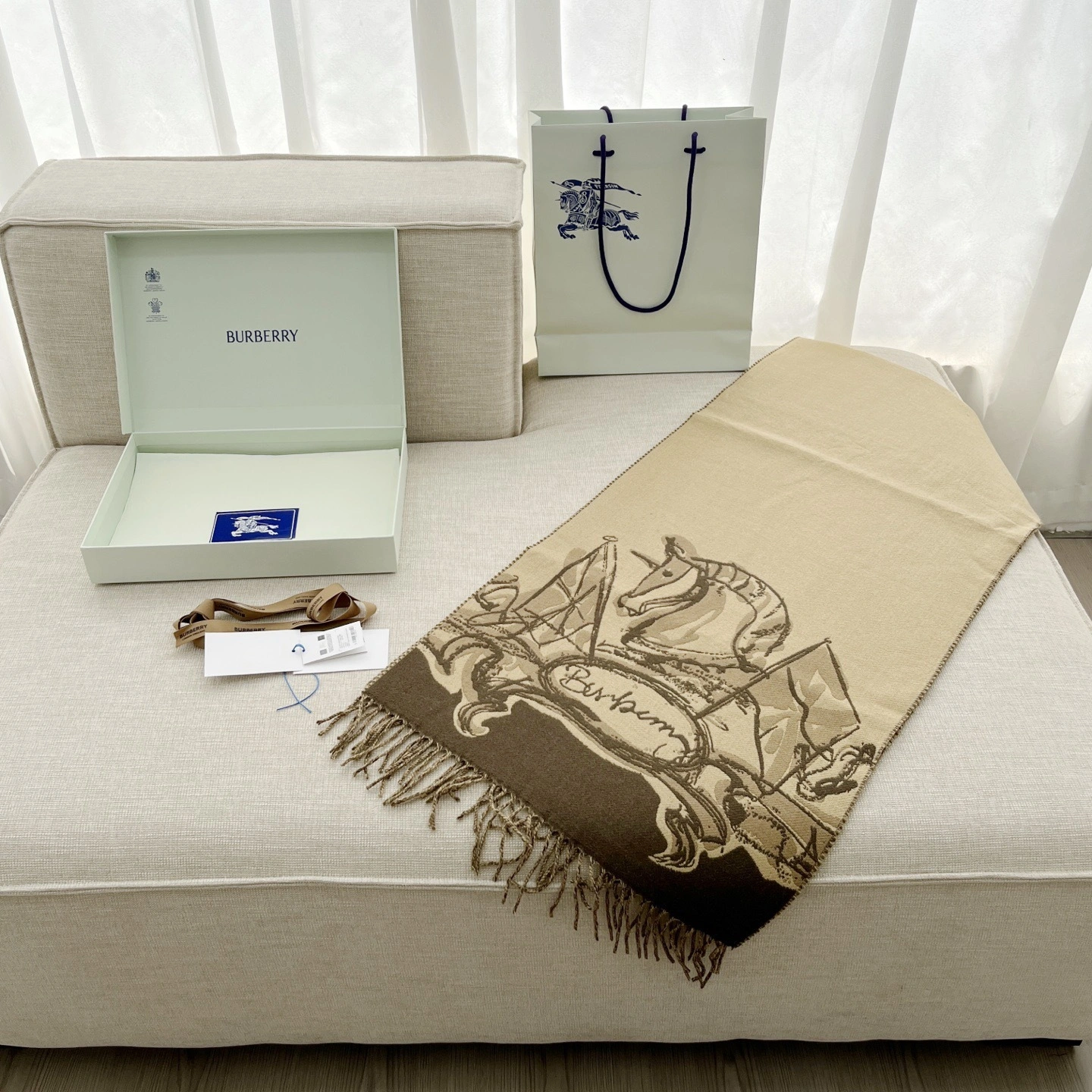 HD-- 2ur25rry cashmere item:E-S334L1356H