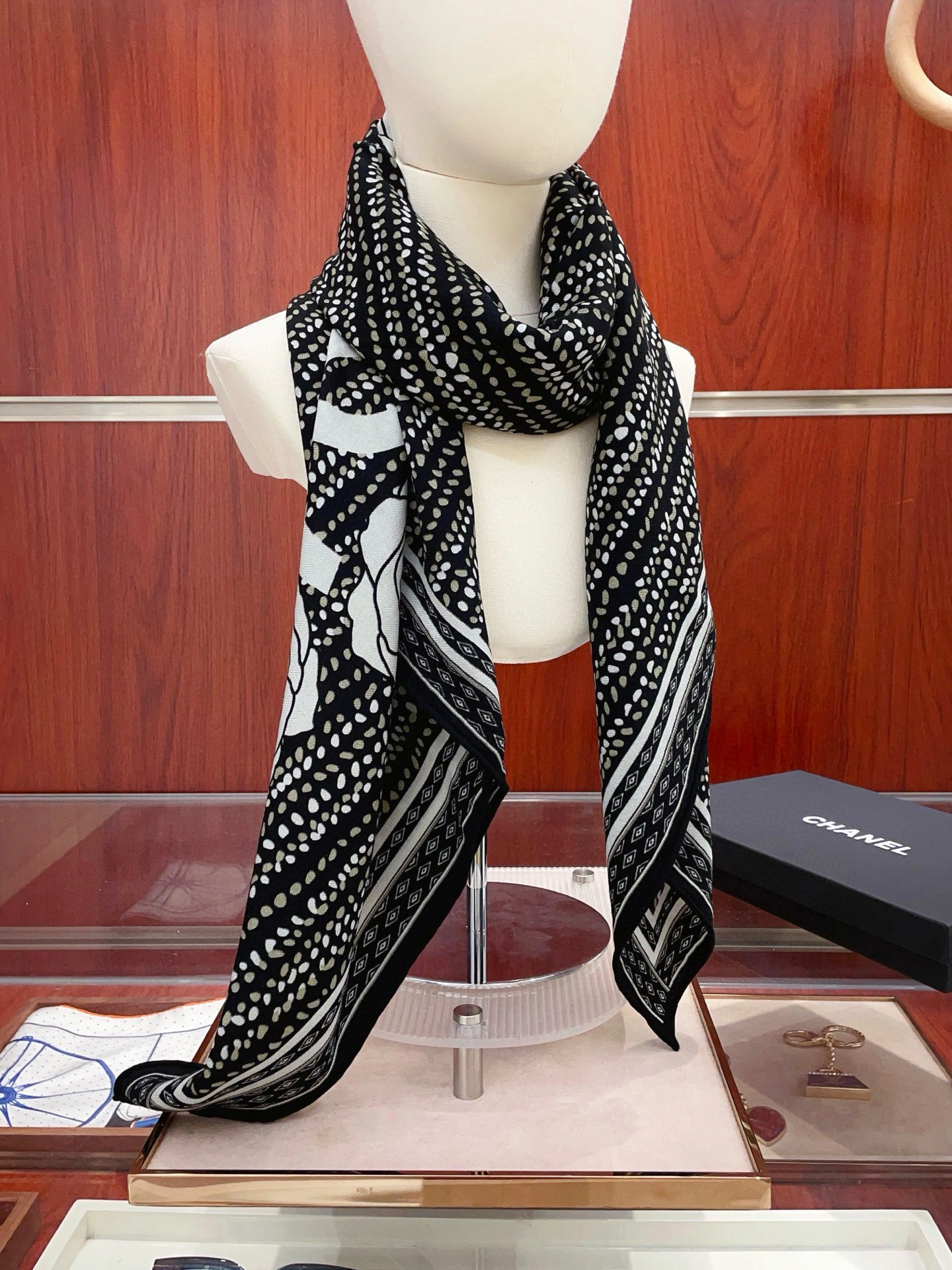 HD-- 3h1958 cashmere Real silk 2Colour item : E-S132K1205-2H
