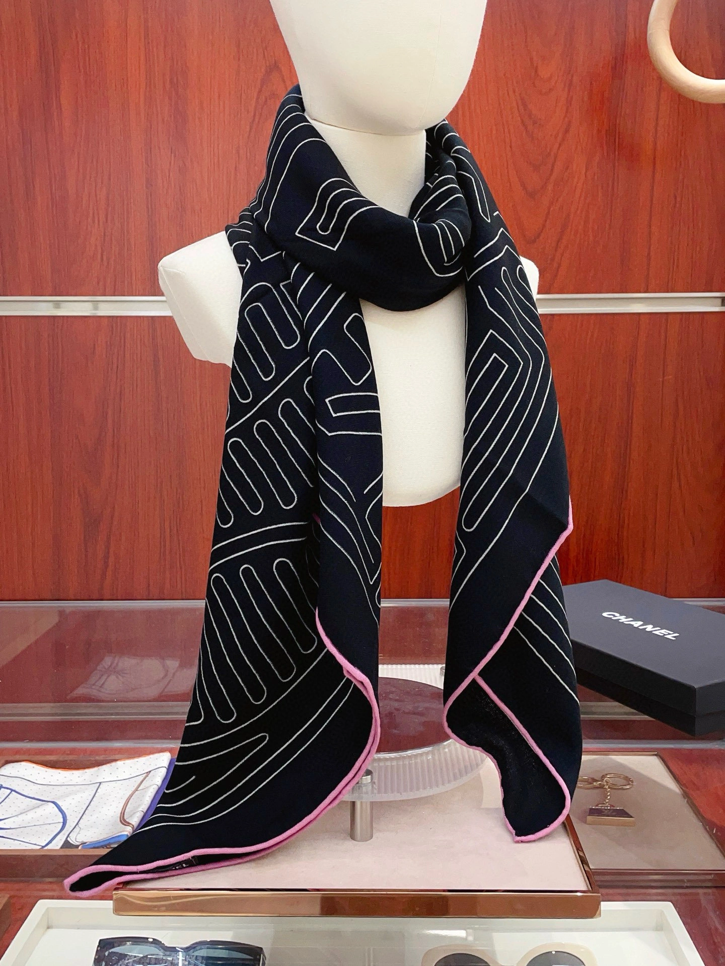HD-- 3h1958 cashmere Real silk 2Colour item : E-S132K1209-2H