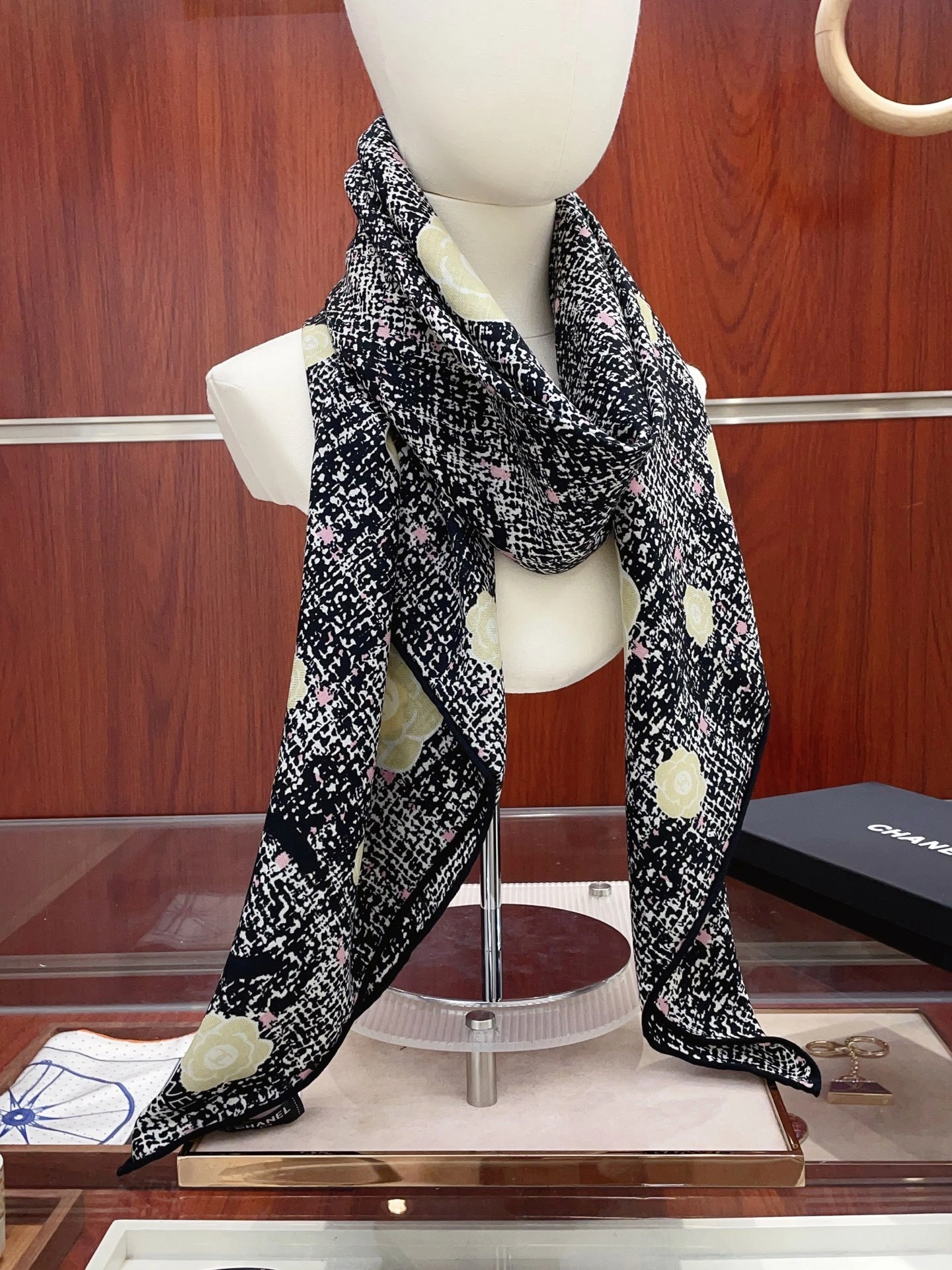HD-- 3h1958 cashmere Real silk 2colour item:E-S132K2868-2H