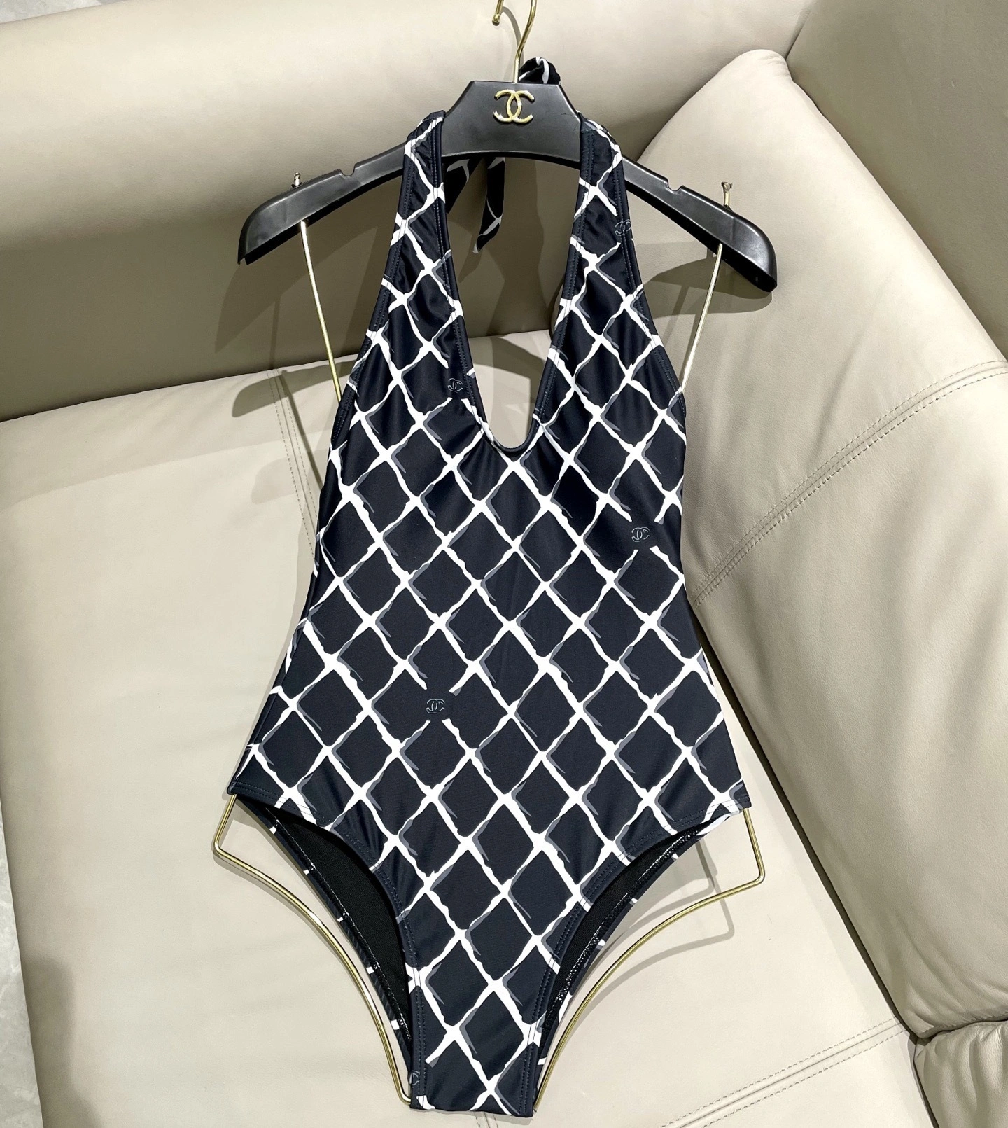 HD-- 3h1958 item:E-S137L0575
