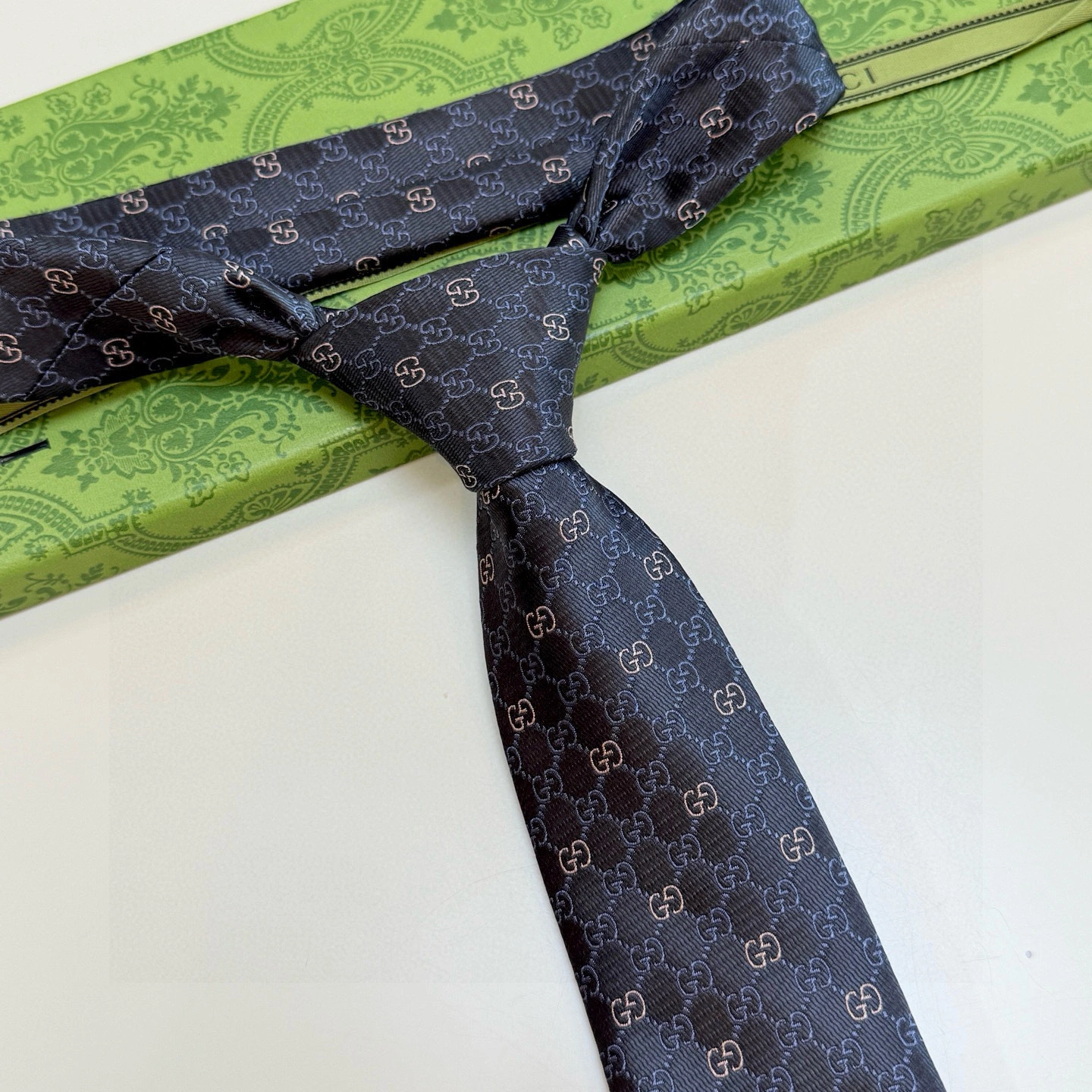 HD-- 6u33i Real silk 4colour item:E-S132L2080-4