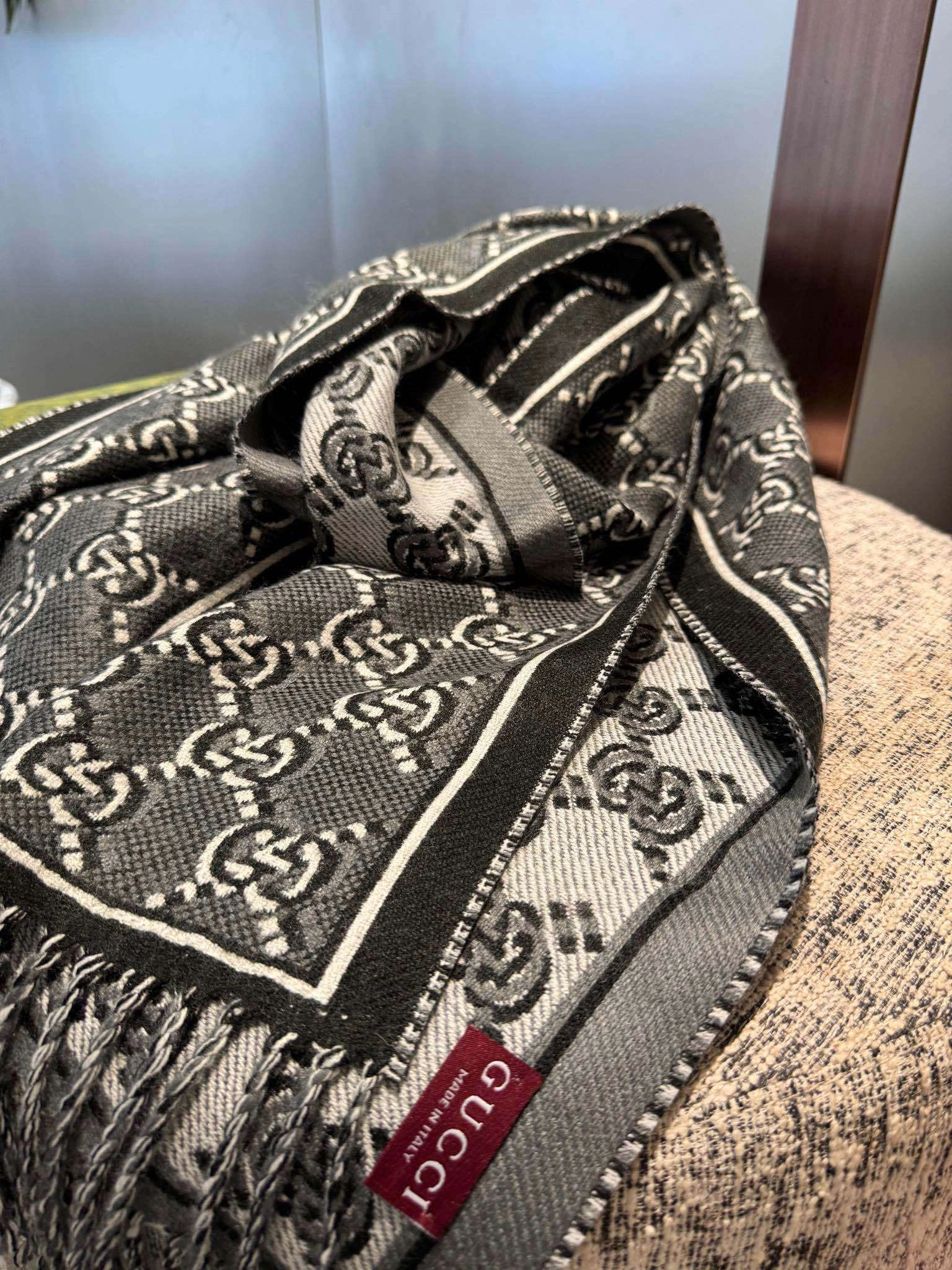 HD-- 6u33i wool item : E-S132K1225H