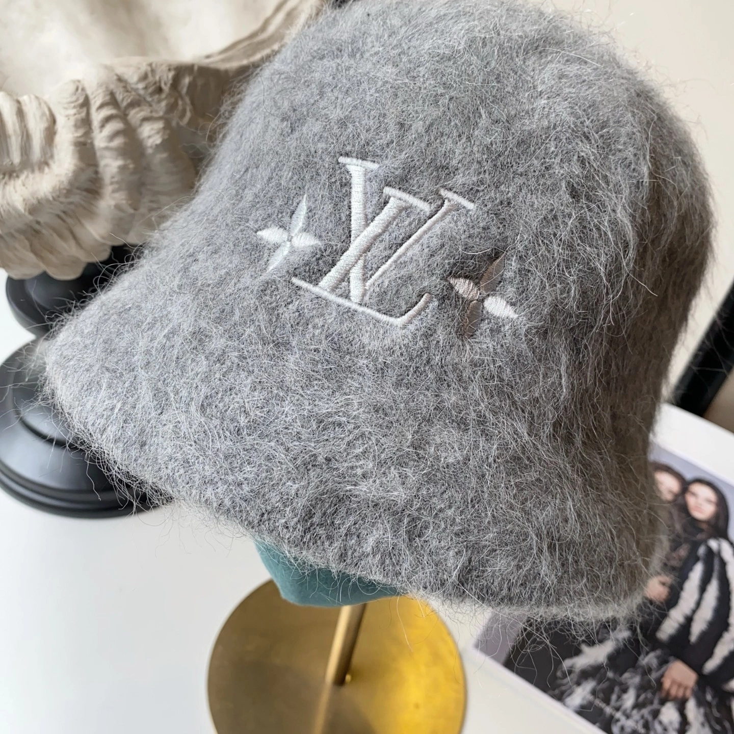 HD-- 8V 2️⃣5️⃣ꫛꫀꪝ cashmere logo embroidery 4colour item:E-S132L3109-4H