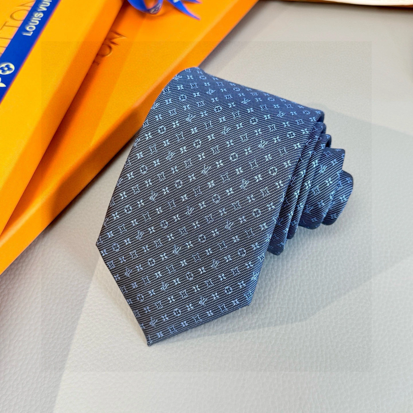 HD-- 8V Damier Real silk 2Colour item:E-S132L1314-2