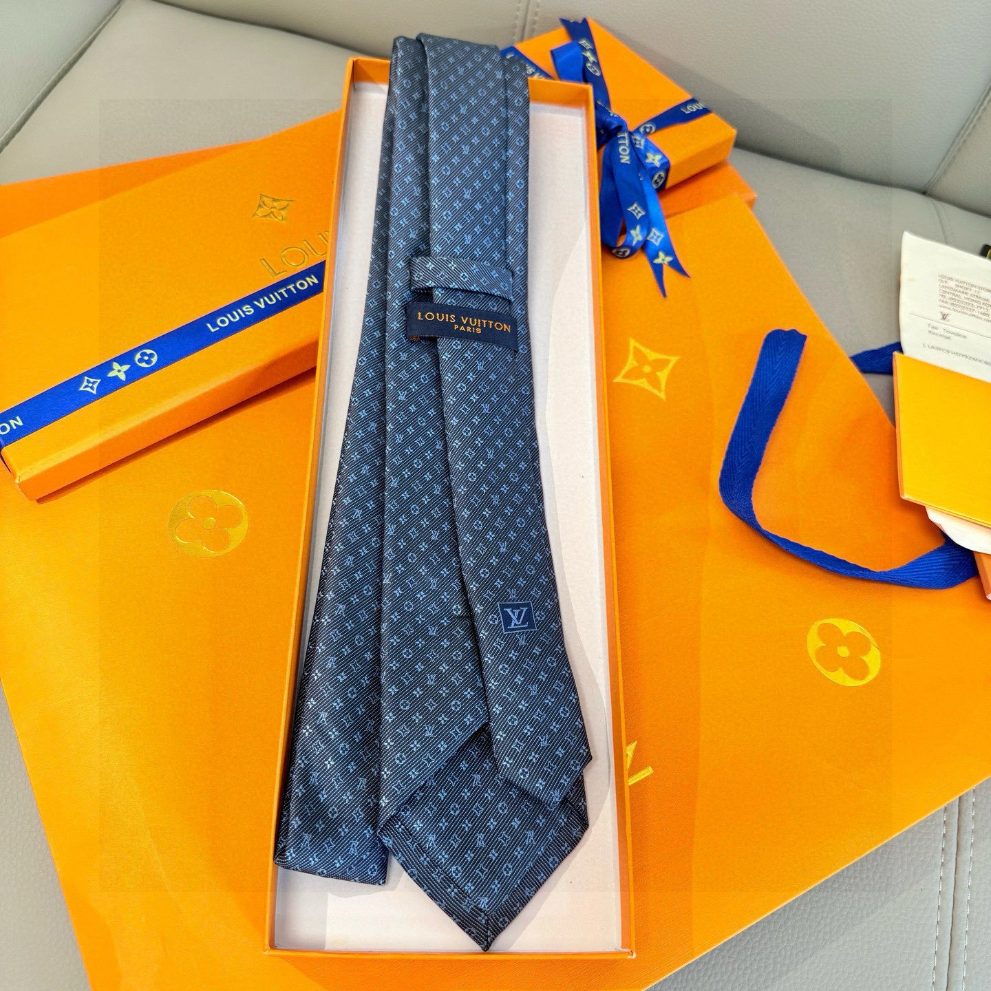 HD-- 8V Damier Real silk 2Colour item:E-S132L1314-2