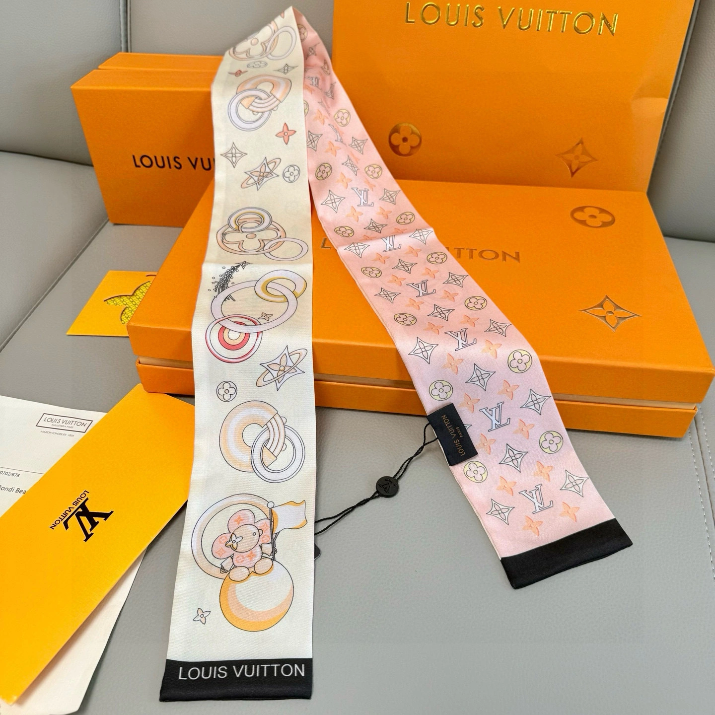HD-- 8V M78132 VIVIENNE AND BEYOND Monogram Real silk 2colour item:E-S132L2066-2