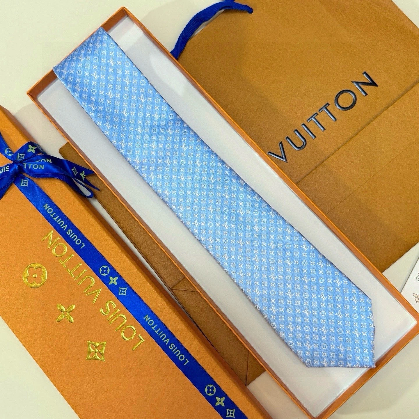 HD-- 8V Monogram Classic Real silk 8colour item:E-S132M0202-8H