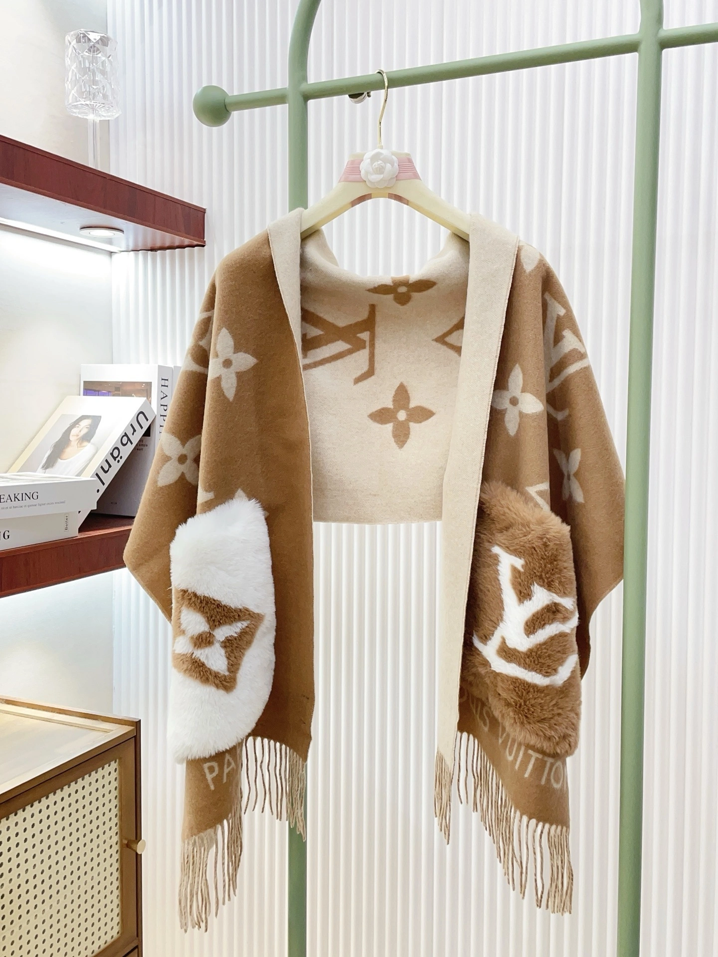 HD-- 8V Monogramwool 3Colour item : E-S132K1237-3H