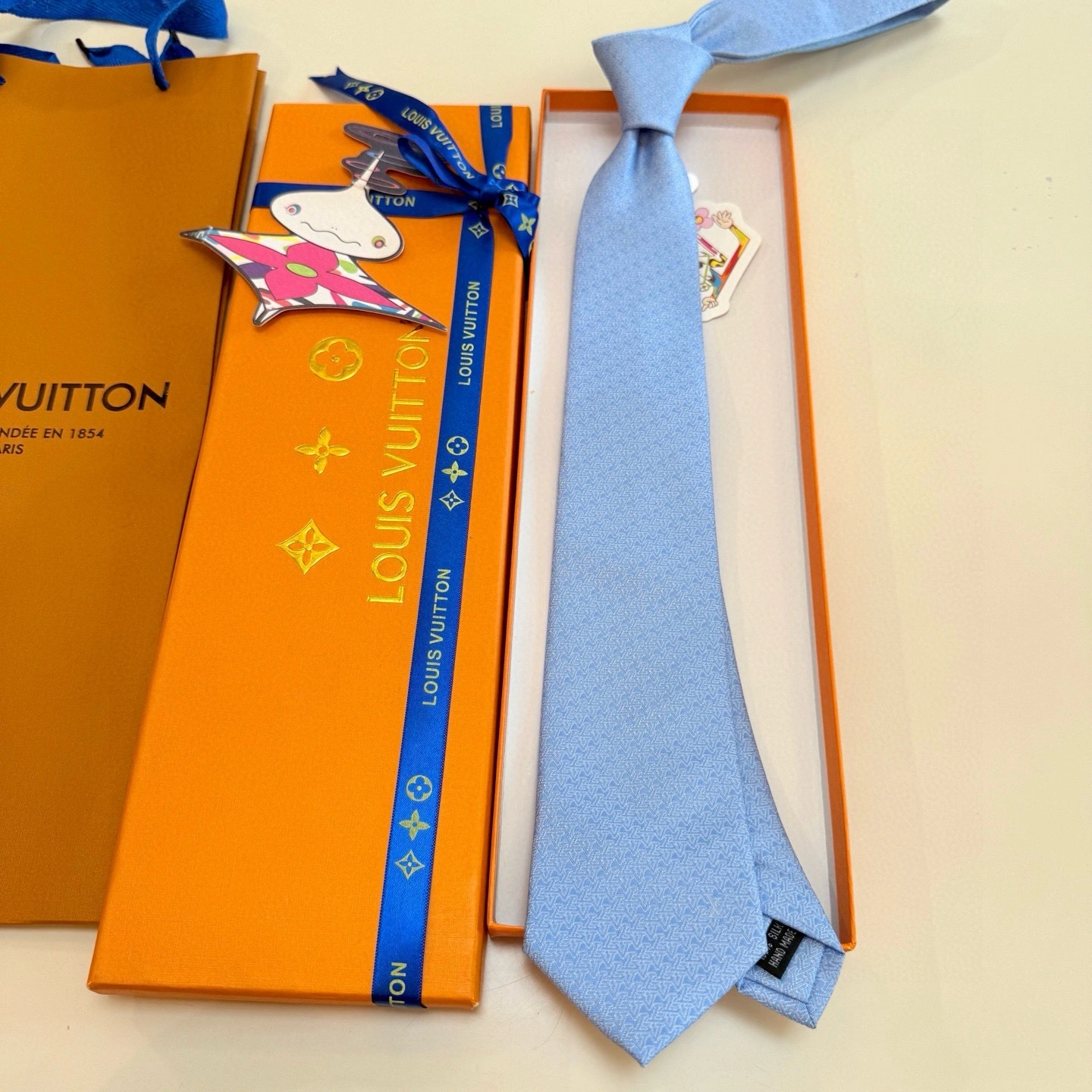 HD-- 8V Real silk 5colour item:E-S132L2061-5