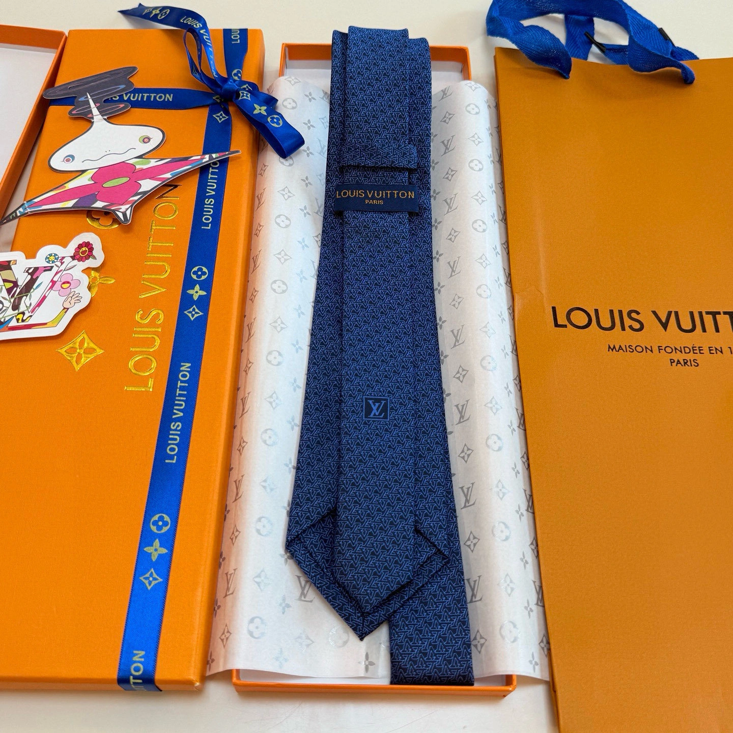 HD-- 8V Real silk 5colour item:E-S132L2061-5