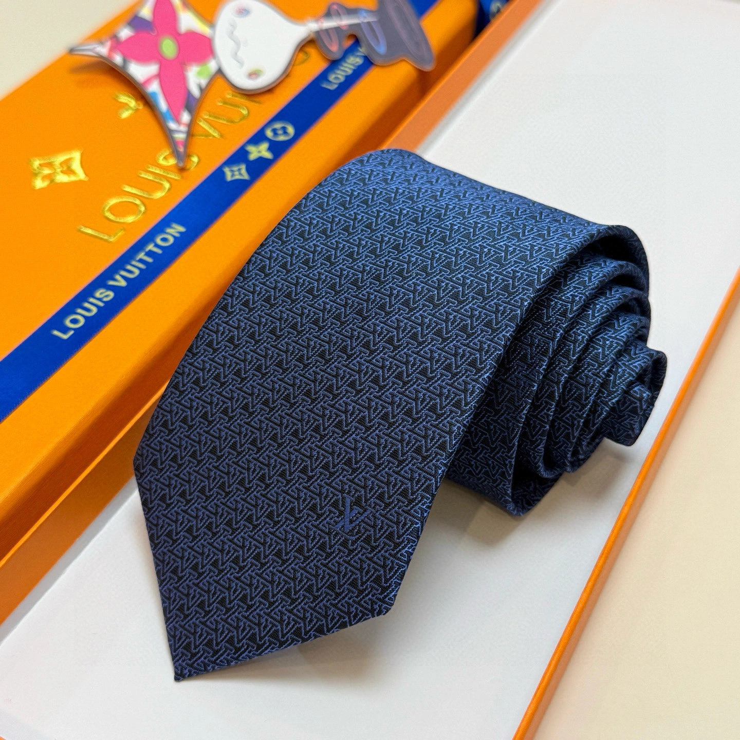 HD-- 8V Real silk 5colour item:E-S132L2061-5