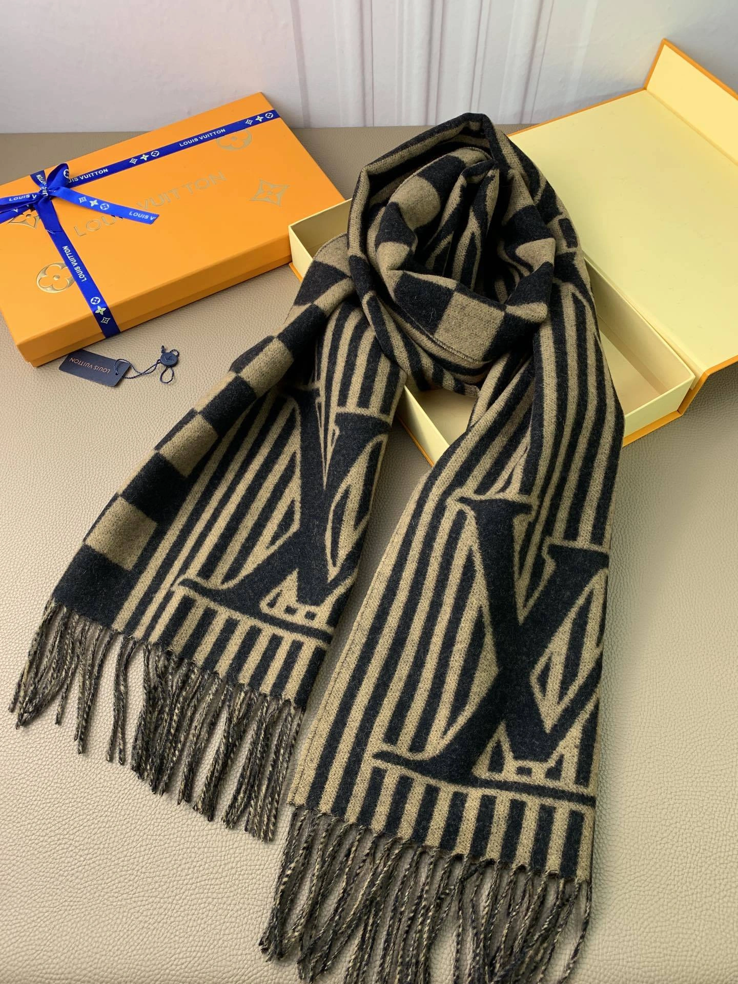 HD-- 8V cashmere 2Colour item : E-S132K1236-2H
