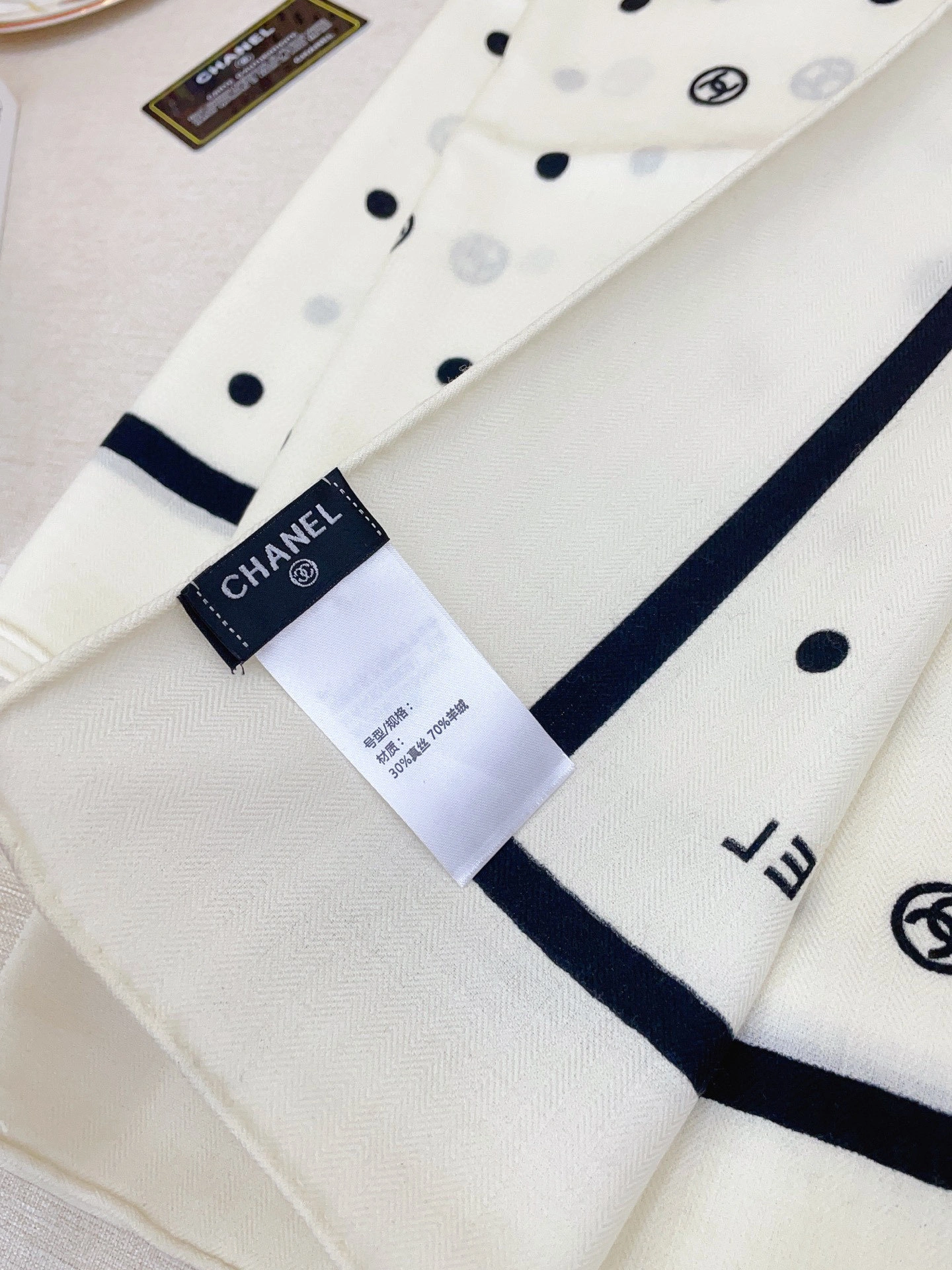 HD-- 8V cashmere Real silk 2Colour item : E-S132K1232-2H