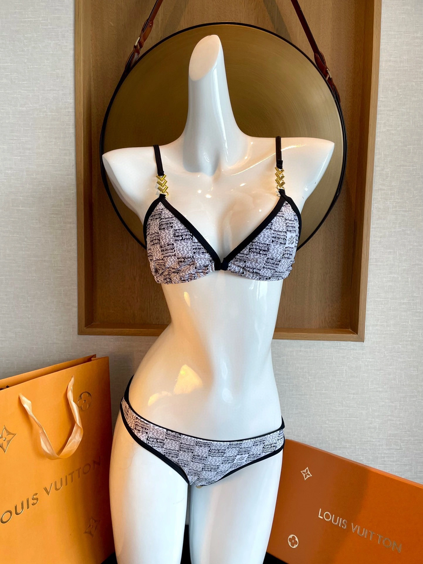 HD-- 8V item:D-S132E1445