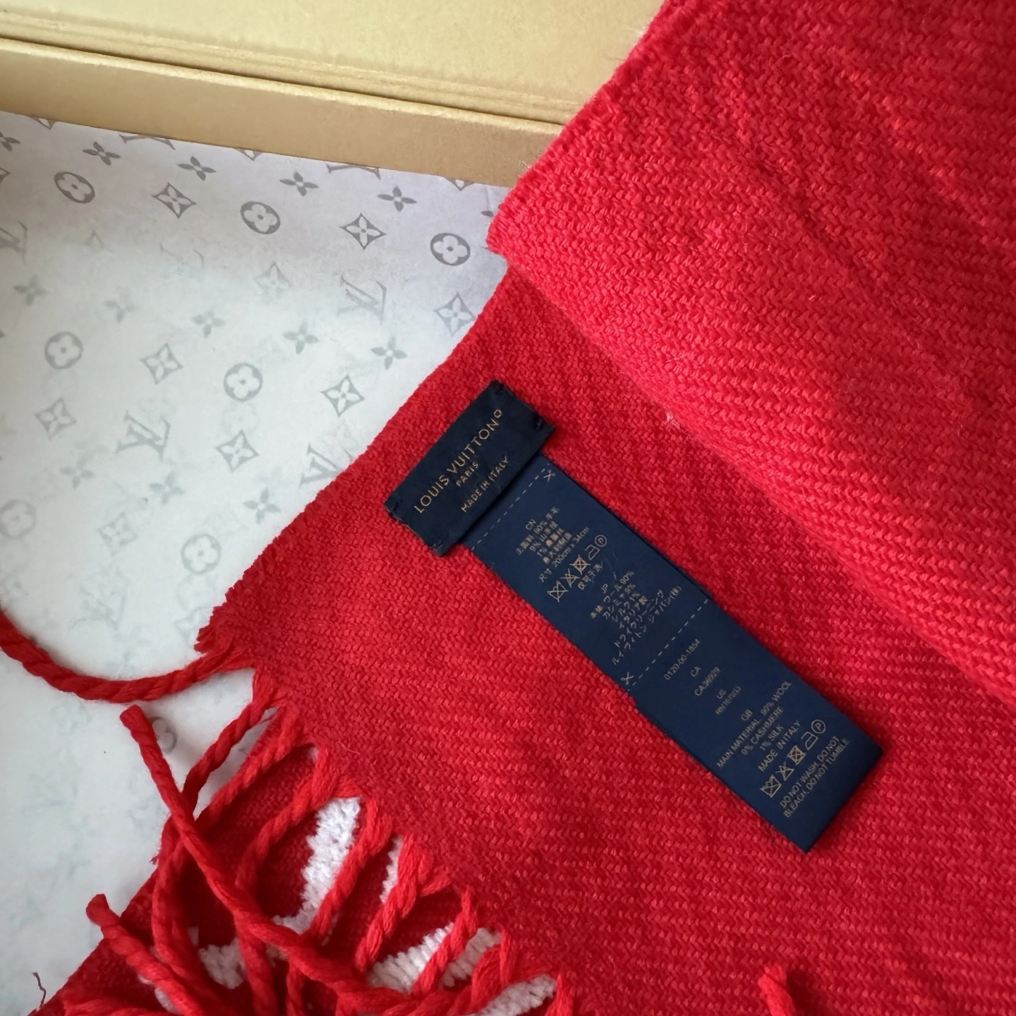 HD-- 8V wool cashmere mulberry silk 3D Monogram 3Colour item:E-S132K2822-3H