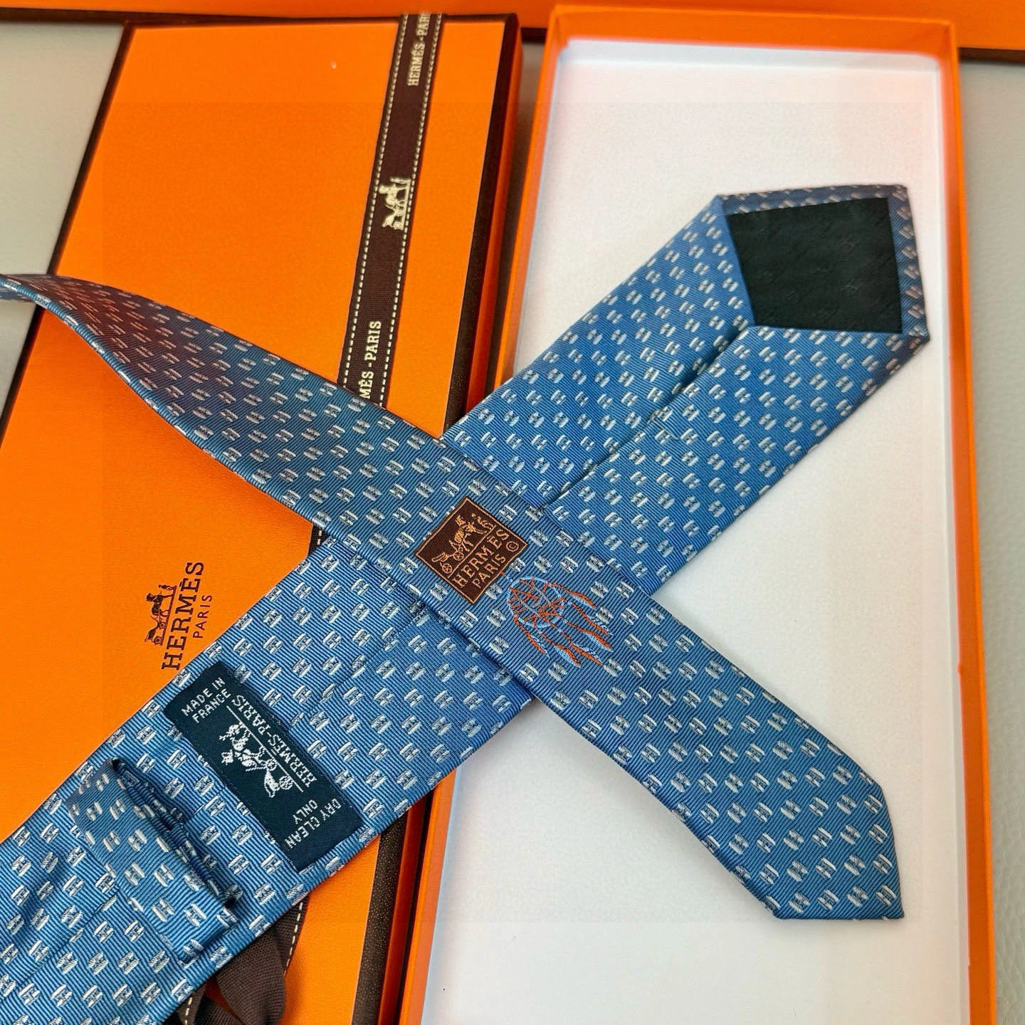 HD-- H5r75s 5Colour item:E-S132L1323-5